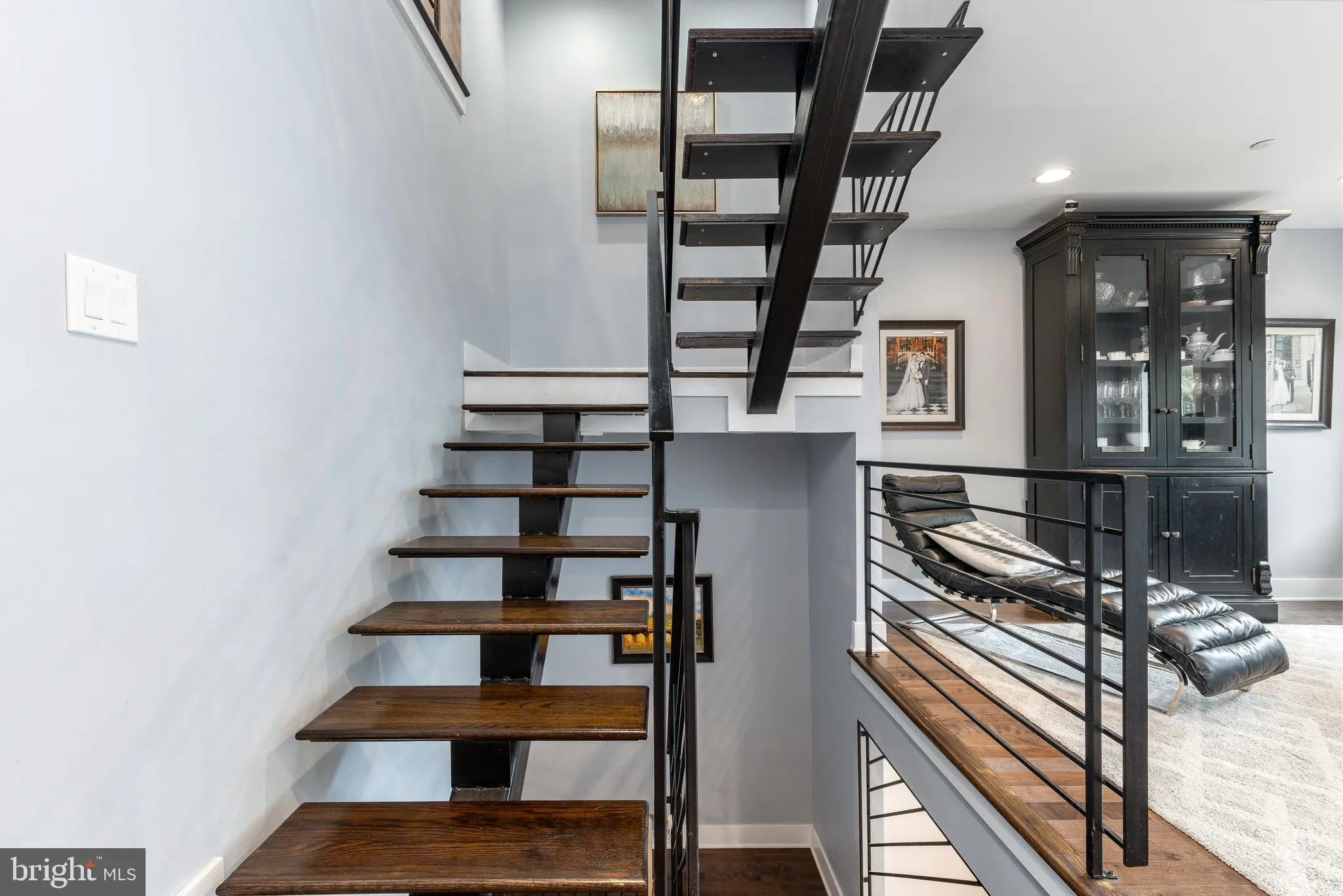 Philadelphia, Pennsylvania 19123, United States, 4 Bedrooms Bedrooms, ,4 BathroomsBathrooms,Residential,Active,151024