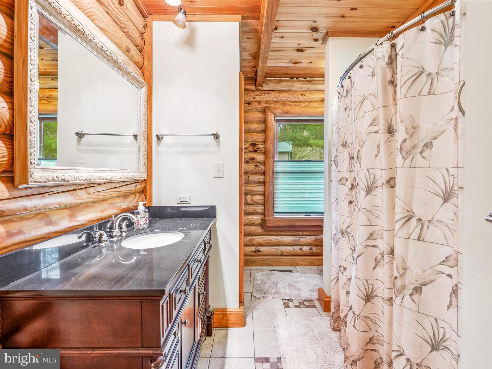 SPRUCE PINE HOLLOW - Residential