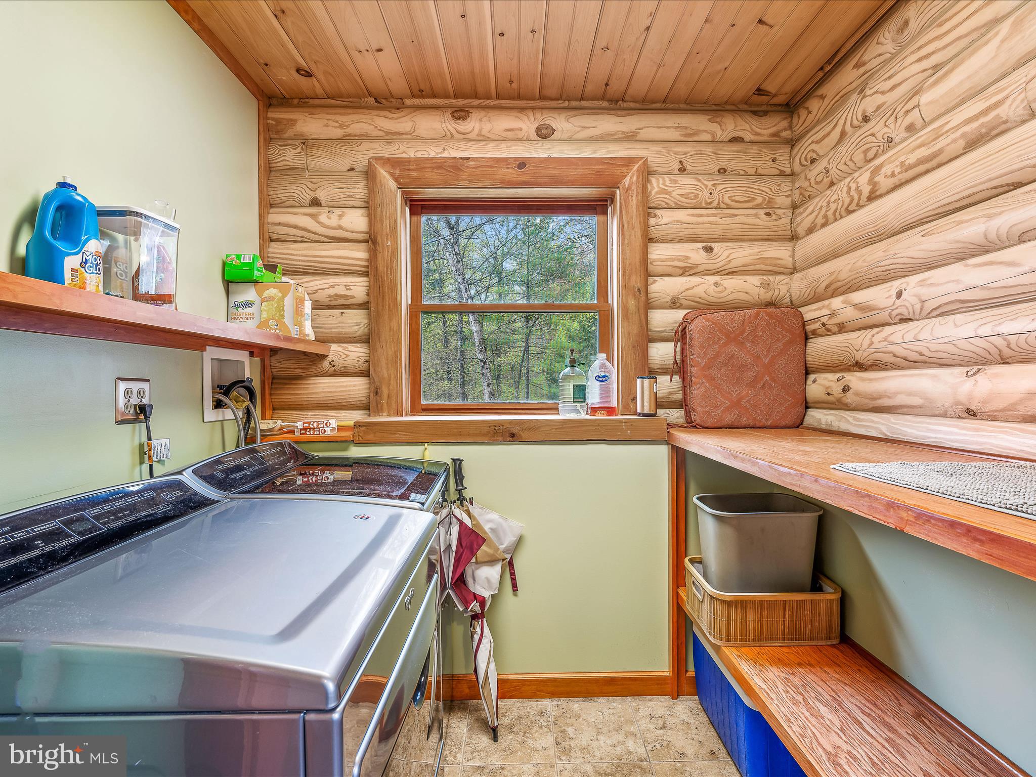 SPRUCE PINE HOLLOW - Residential