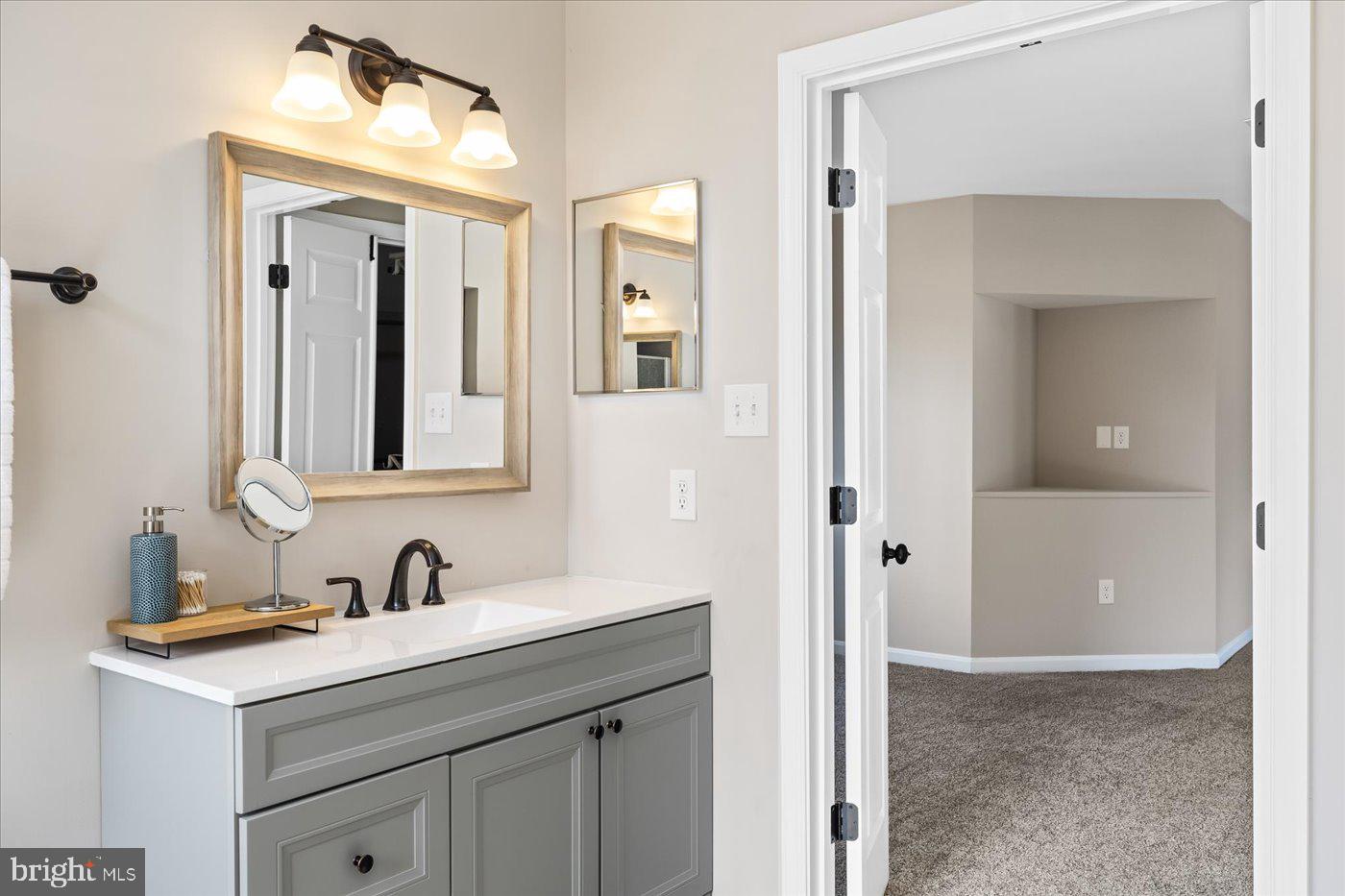 KINGSWOOD - Residential