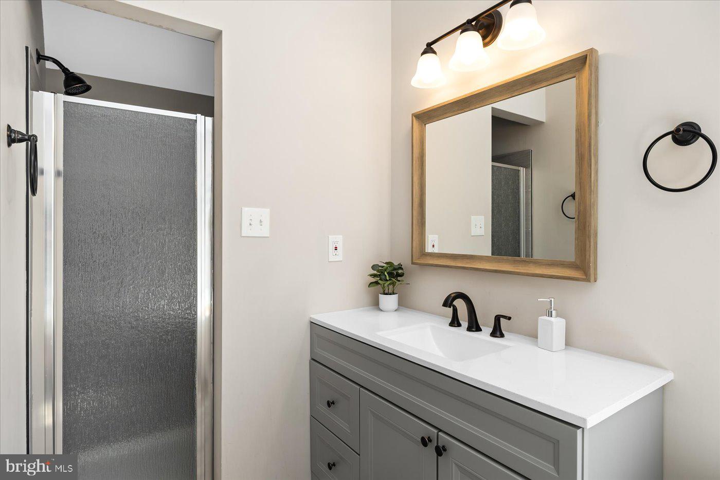 KINGSWOOD - Residential