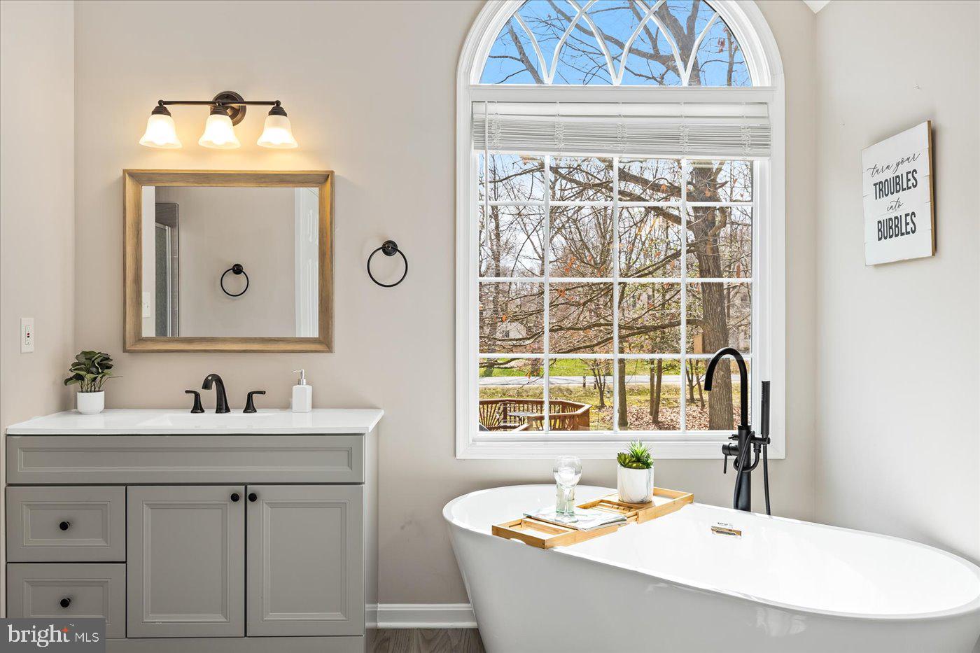 KINGSWOOD - Residential