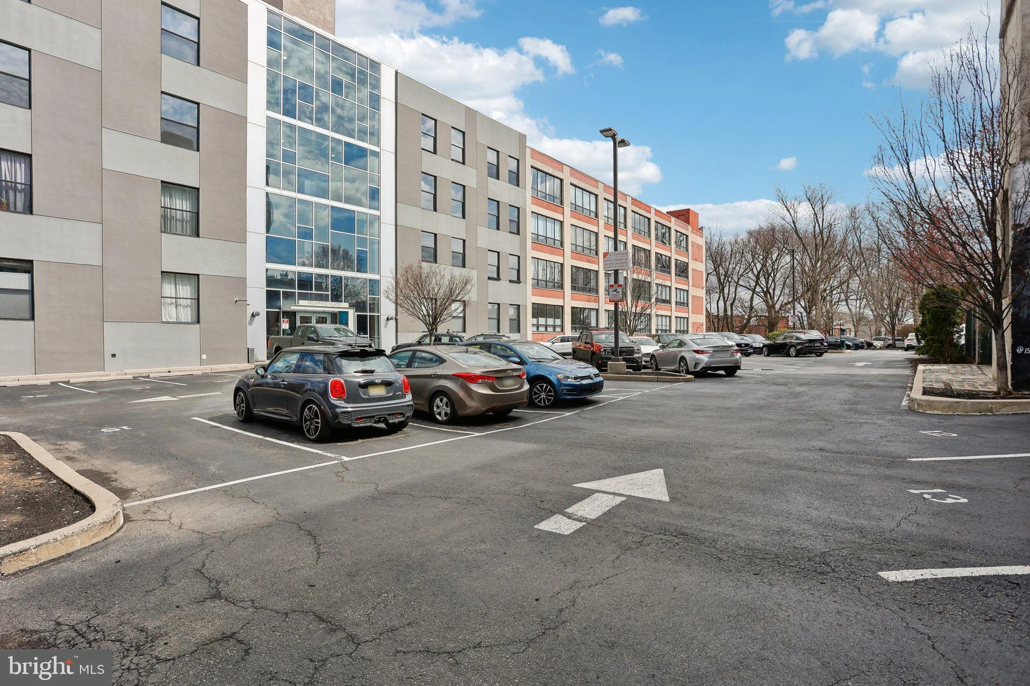 Philadelphia, Pennsylvania 19125, United States, 1 Bedroom Bedrooms, ,1 BathroomBathrooms,Residential,Pending,80397