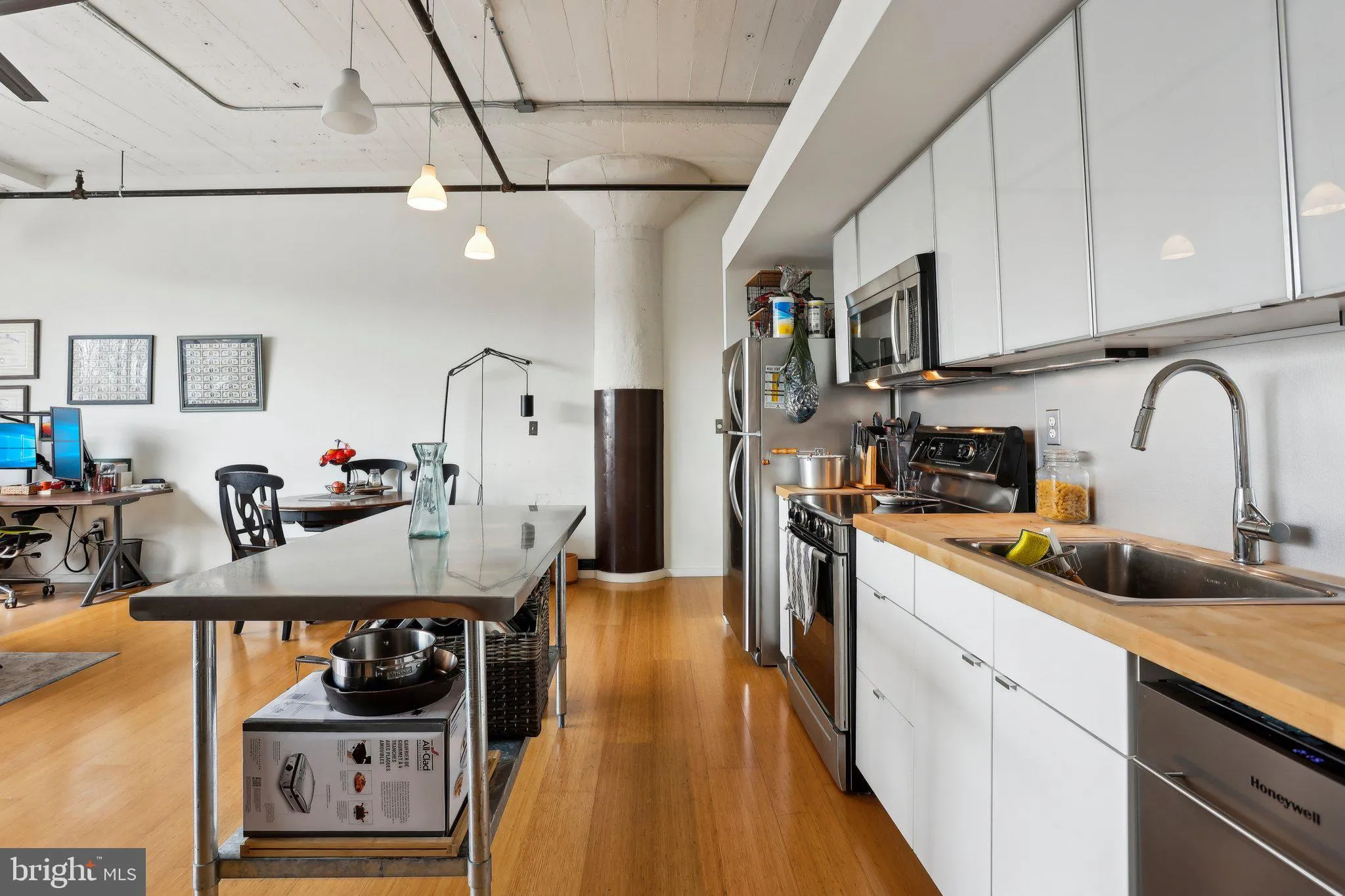 Philadelphia, Pennsylvania 19125, United States, 1 Bedroom Bedrooms, ,1 BathroomBathrooms,Residential,Pending,80397