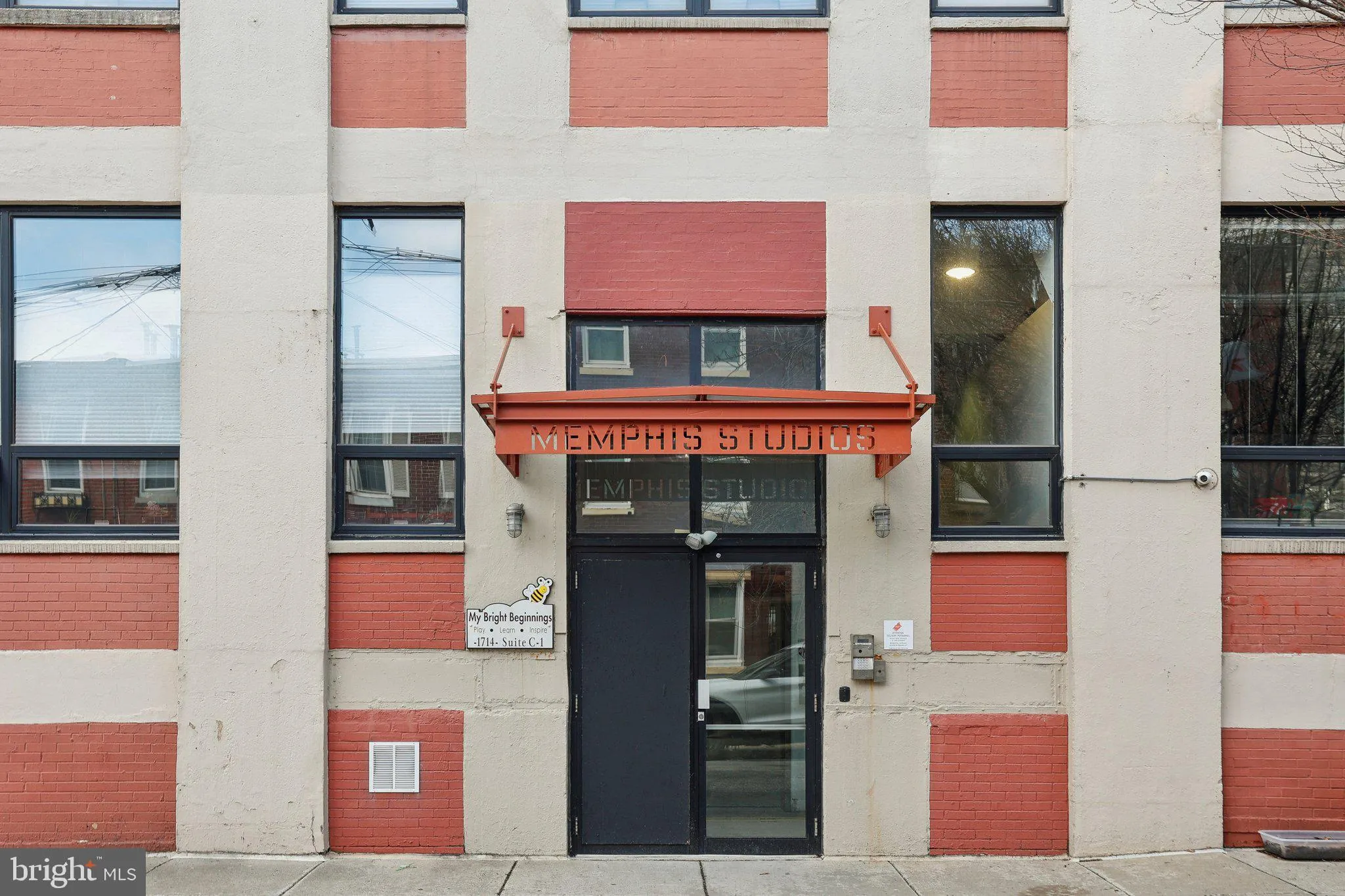 Philadelphia, Pennsylvania 19125, United States, 1 Bedroom Bedrooms, ,1 BathroomBathrooms,Residential,Pending,80397