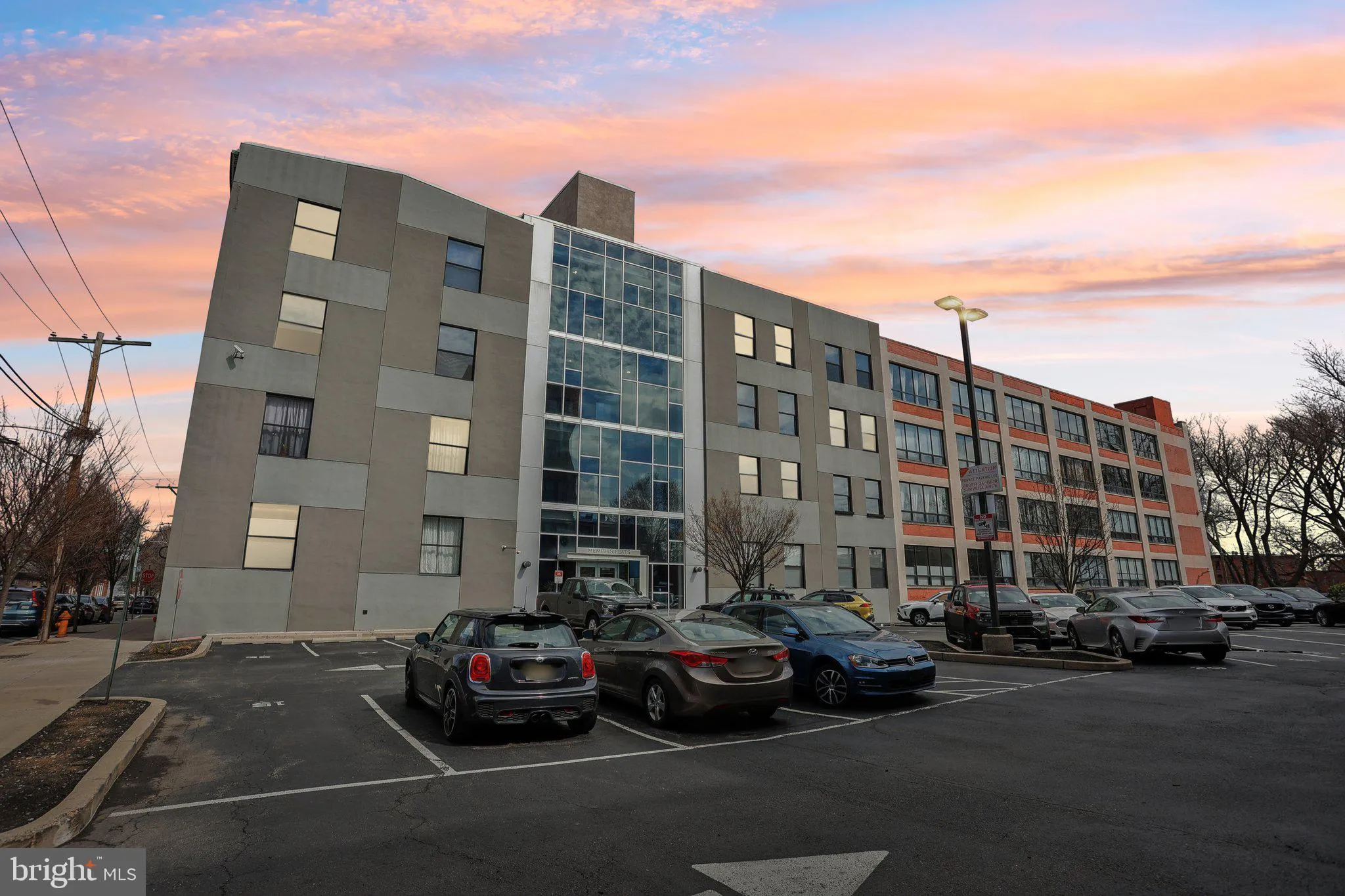 Philadelphia, Pennsylvania 19125, United States, 1 Bedroom Bedrooms, ,1 BathroomBathrooms,Residential,Pending,80397