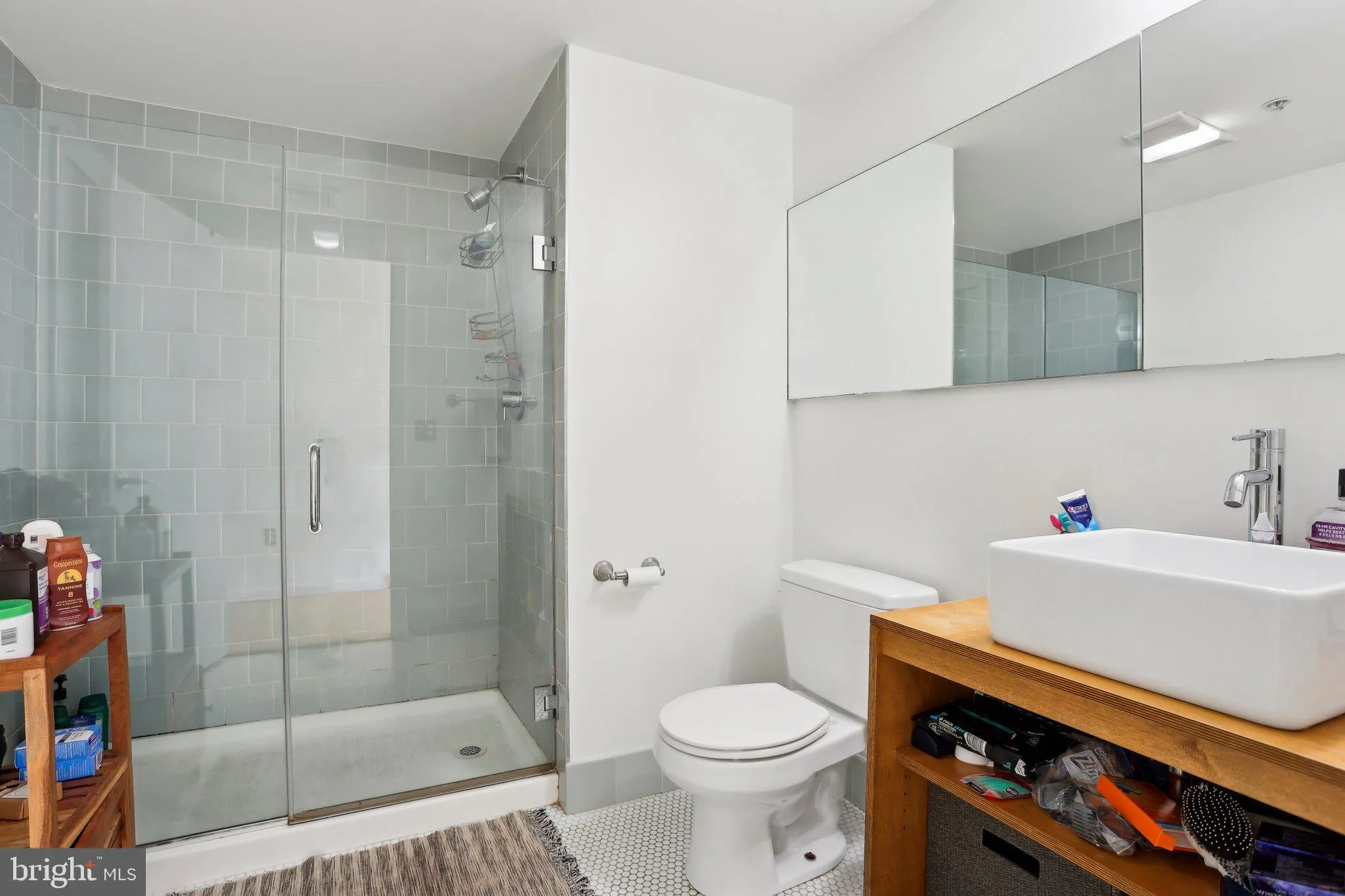 Philadelphia, Pennsylvania 19125, United States, 1 Bedroom Bedrooms, ,1 BathroomBathrooms,Residential,Pending,80397