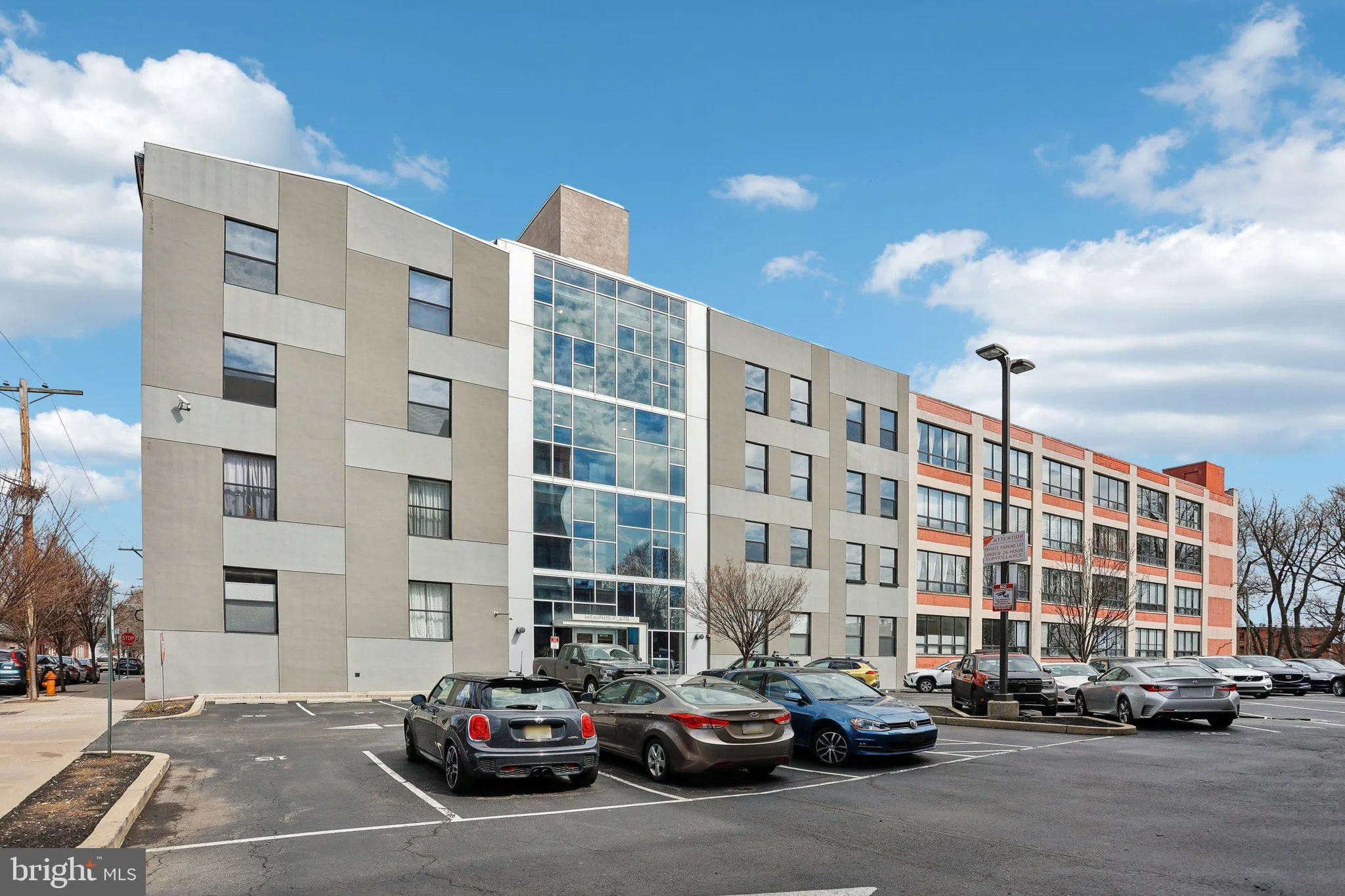 Philadelphia, Pennsylvania 19125, United States, 1 Bedroom Bedrooms, ,1 BathroomBathrooms,Residential,Pending,80397