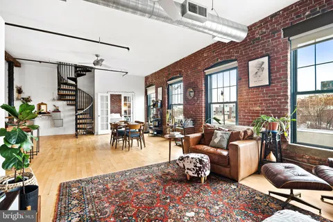 1125 E Columbia Avenue Unit 302, Philadelphia, PA 19125 - MLS#: PAPH2463240