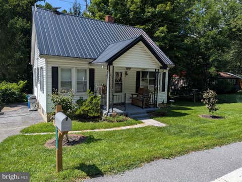 Photo of 15364 Sabillasville Road, SABILLASVILLE, MD 21780 (MLS # MDFR2088190)
