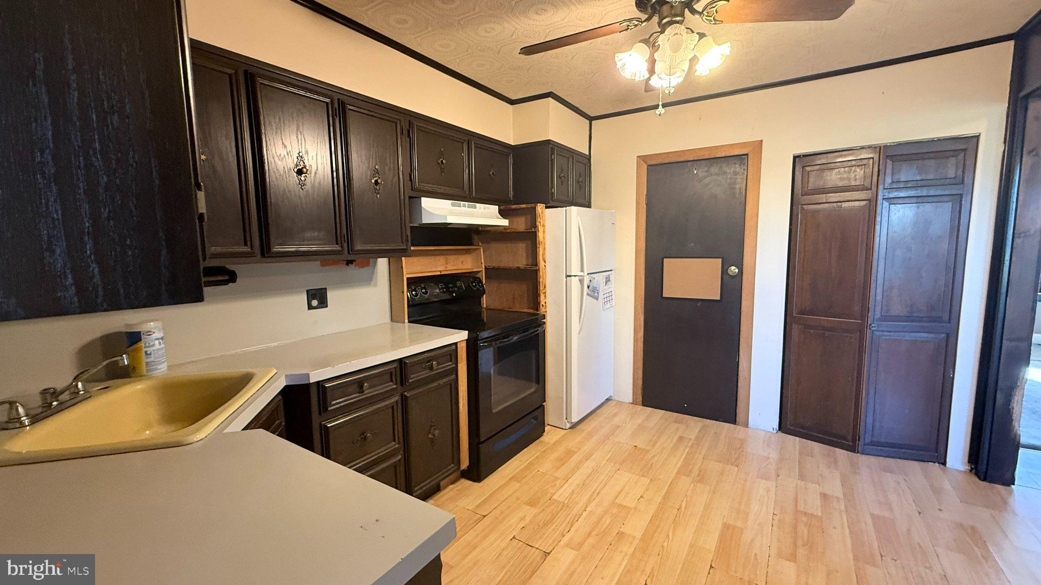 35 GRANDVIEW TERRACE