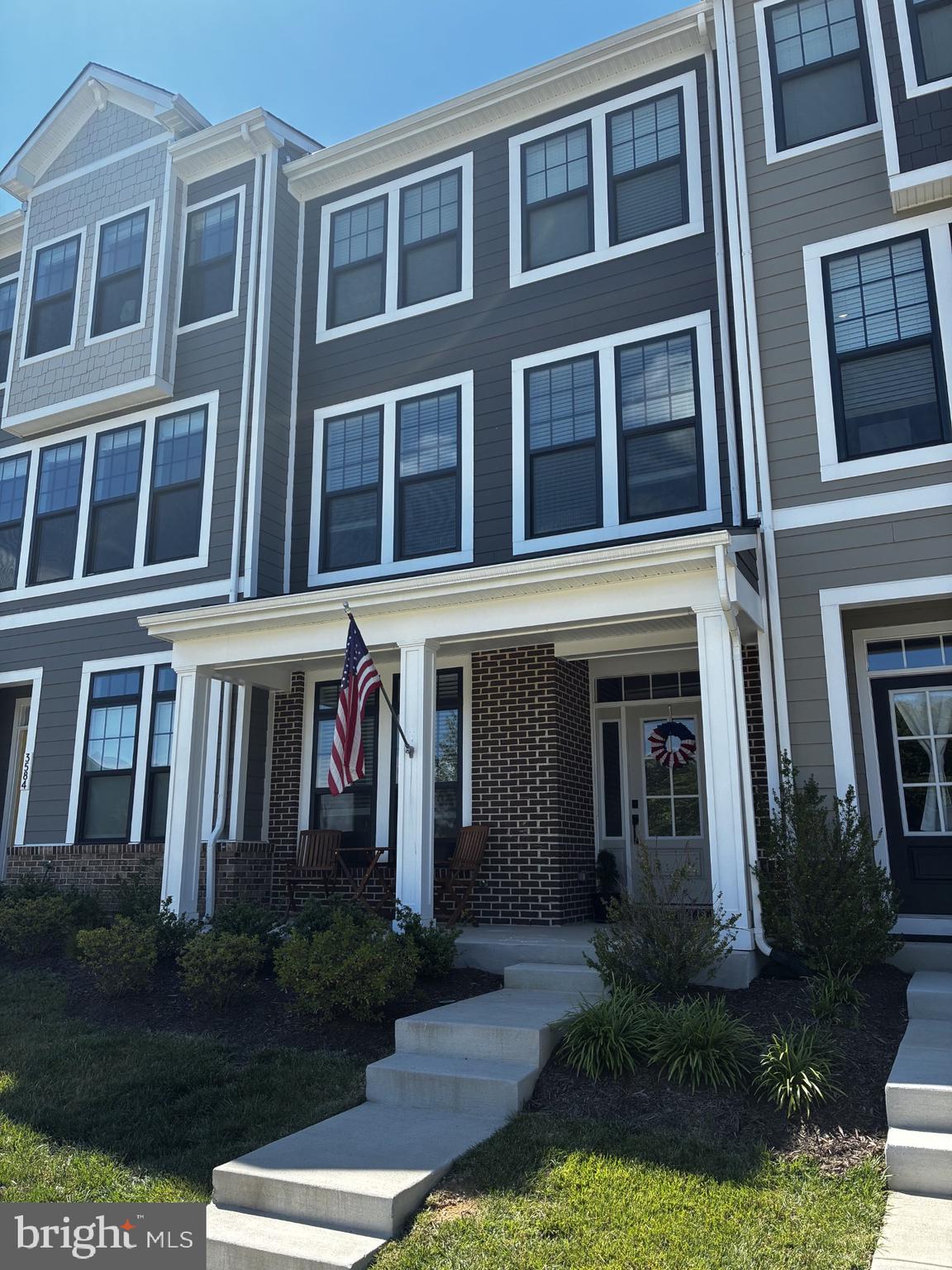 3582 STEPHENSONS HILL LANE