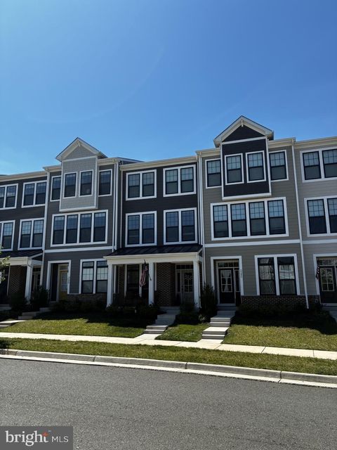 Townhouse For Sale - 3582 Stephensons Hill Lane<br/> Fauquier County, MARSHALL, VA 20115