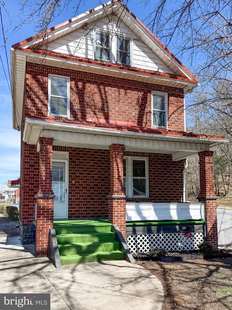 Homes For Sale - 465 Warren Street<br/> CUMBERLAND, MD 21502