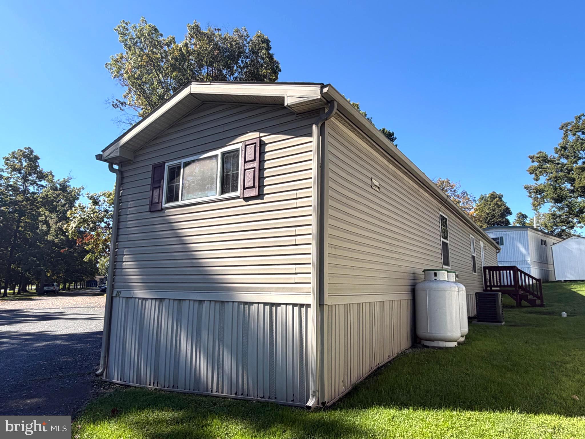612 RANGE END ROAD LOT 10