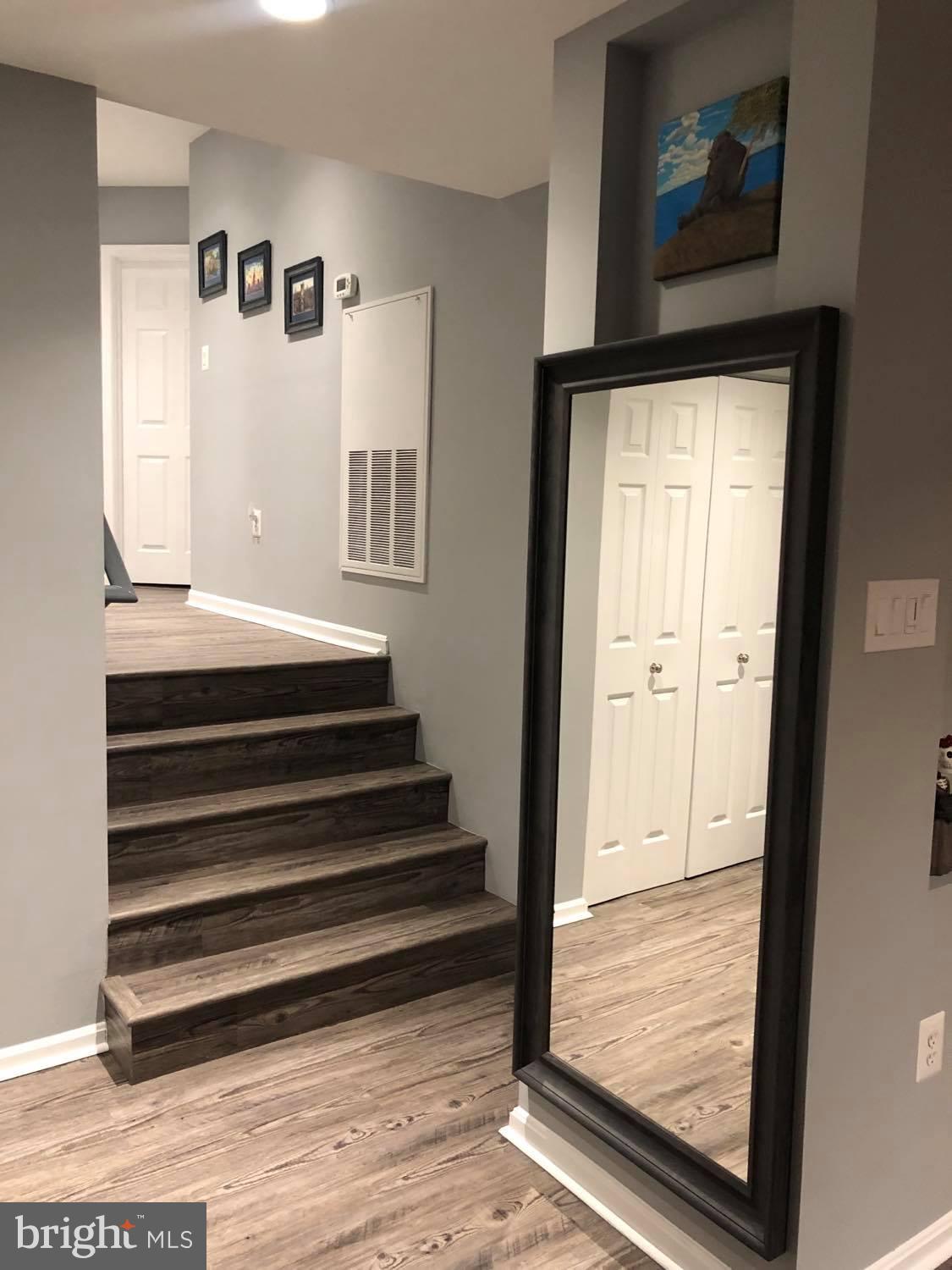 HILLWOOD - Residential