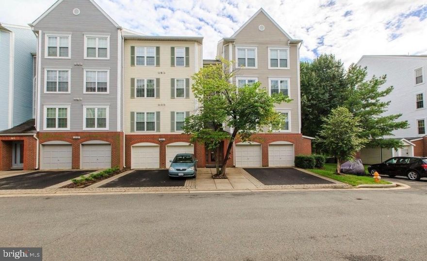 Open House on 05/02/2021 is cancelled. Offers will be reviewed on Monday 05/03/2021 at noon. Gorgeous sun drenched top floor 2 Level, 2 Bedroom, 2 full bath, loft, private balcony and 1 car garage condo in highly desirable location!!! Large light filled living room & dining room with vaulted ceiling, skylights and cozy fireplace. Modern kitchen with granite counters, wall shelves, soft close cabinets, stainless steel appliances & breakfast bar. Spacious master suite with vaulted ceiling, walk-in closet, linen closet and incredible en suite bath with dual sinks and separate soaking tub and shower.  The loft area is perfect for TV room, office or exercise room. Huge storage off the loft. Washer/dryer in unit. The polybutylene pipes have been replaced. Walk to shops, restaurants and Harris Teeter. Van Dorn metro in 1 mile. Easy access to 95 and 395. Located just minutes from DC, Pentagon, Historic Old Town Alexandria, Crystal City and local Parks.  Beautiful and Move-In Ready!!!