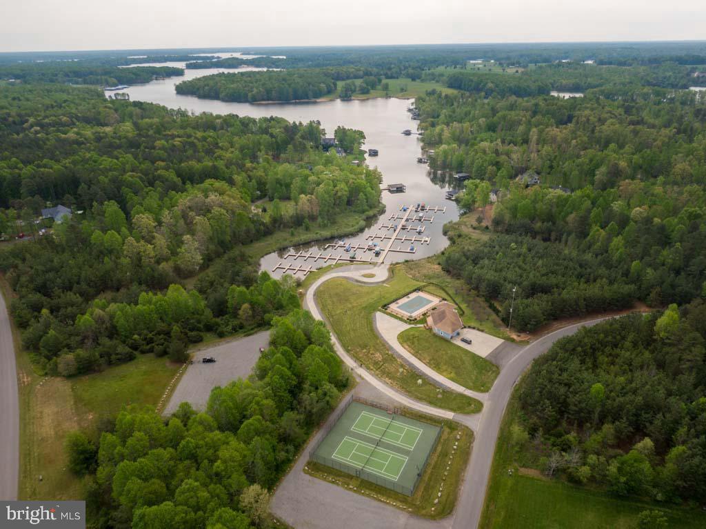 THE WATERS AT LAKE ANNA - Land