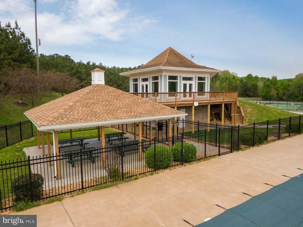 THE WATERS AT LAKE ANNA - Land