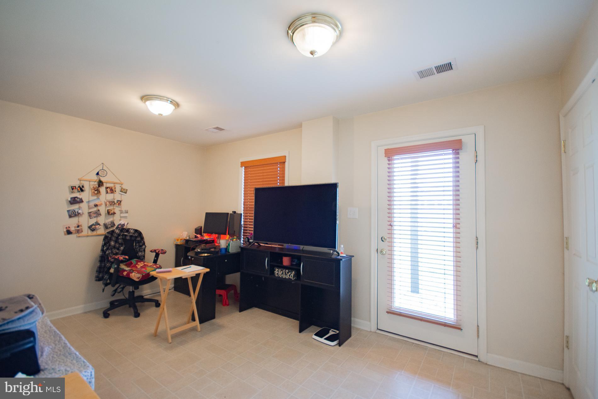 HAMMONDS MILL - Residential