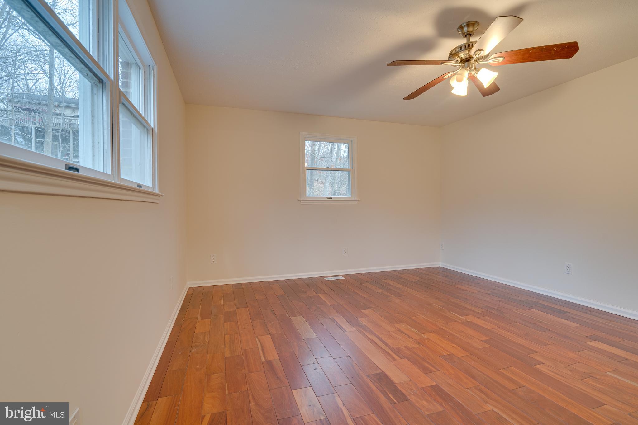 SHANNONDALE - Residential