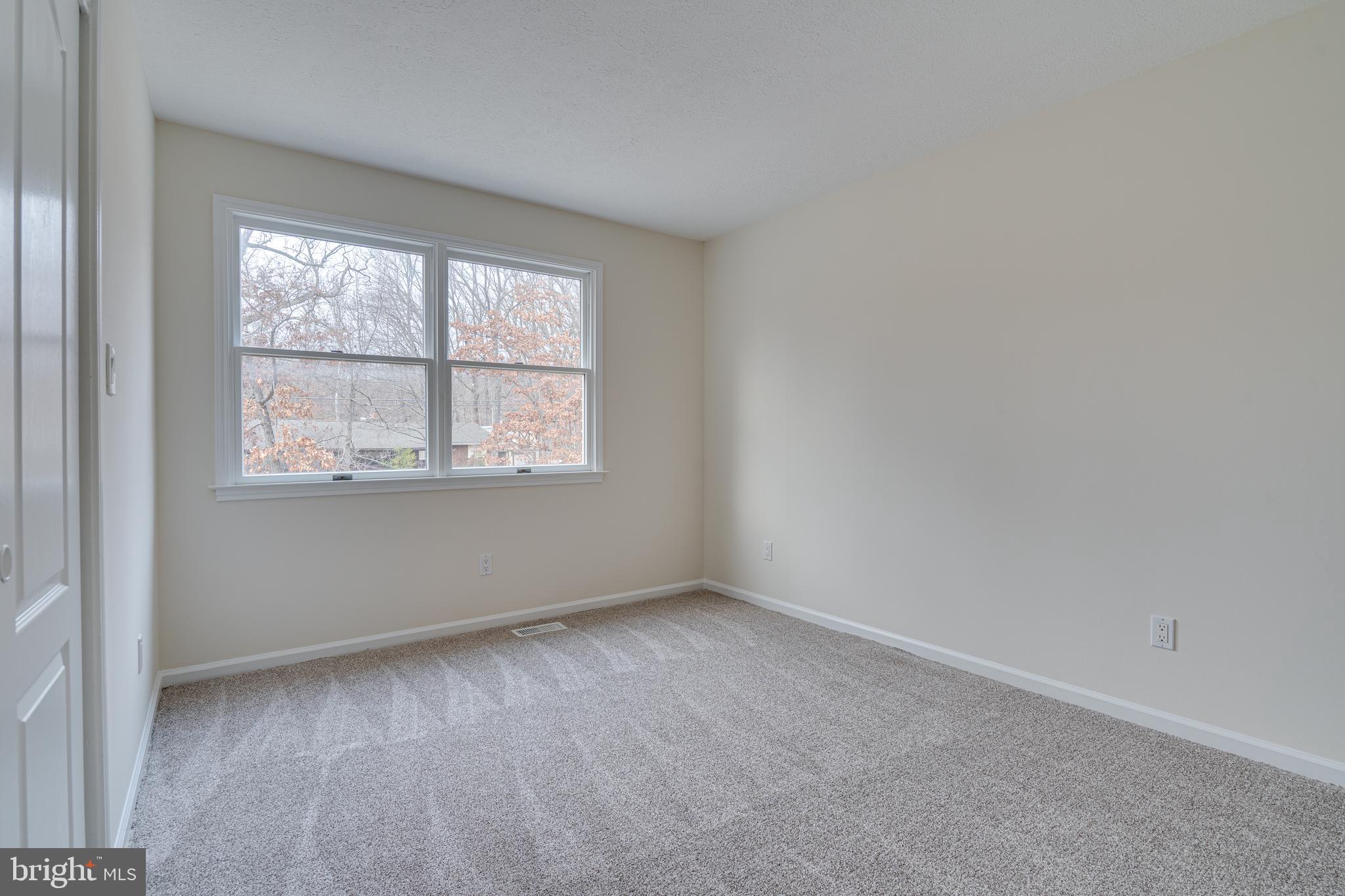 SHANNONDALE - Residential