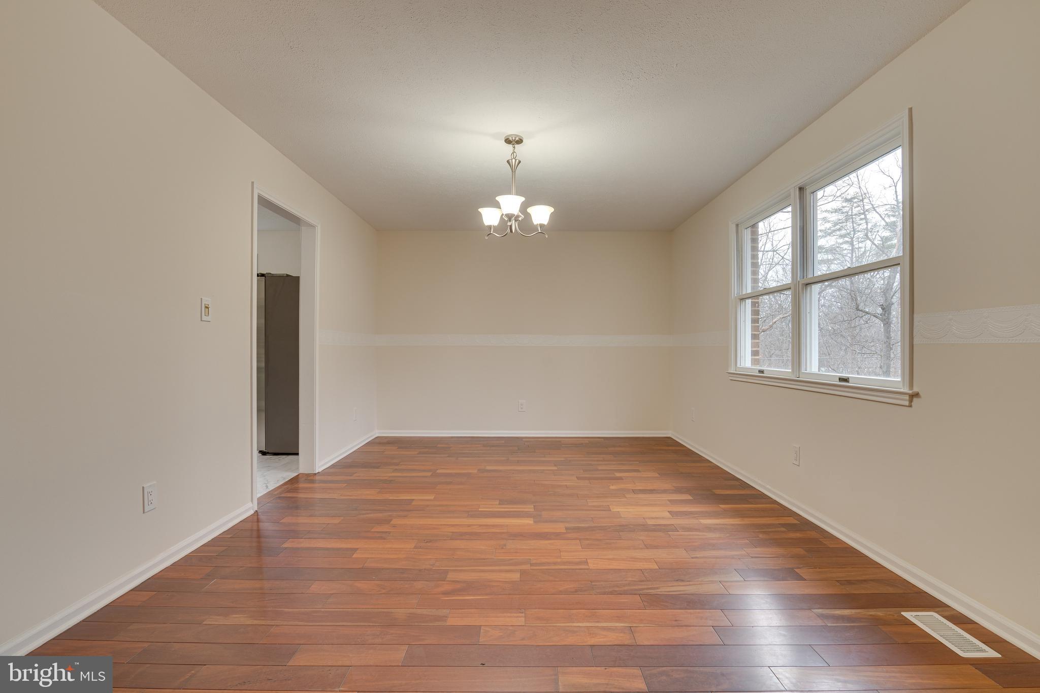 SHANNONDALE - Residential