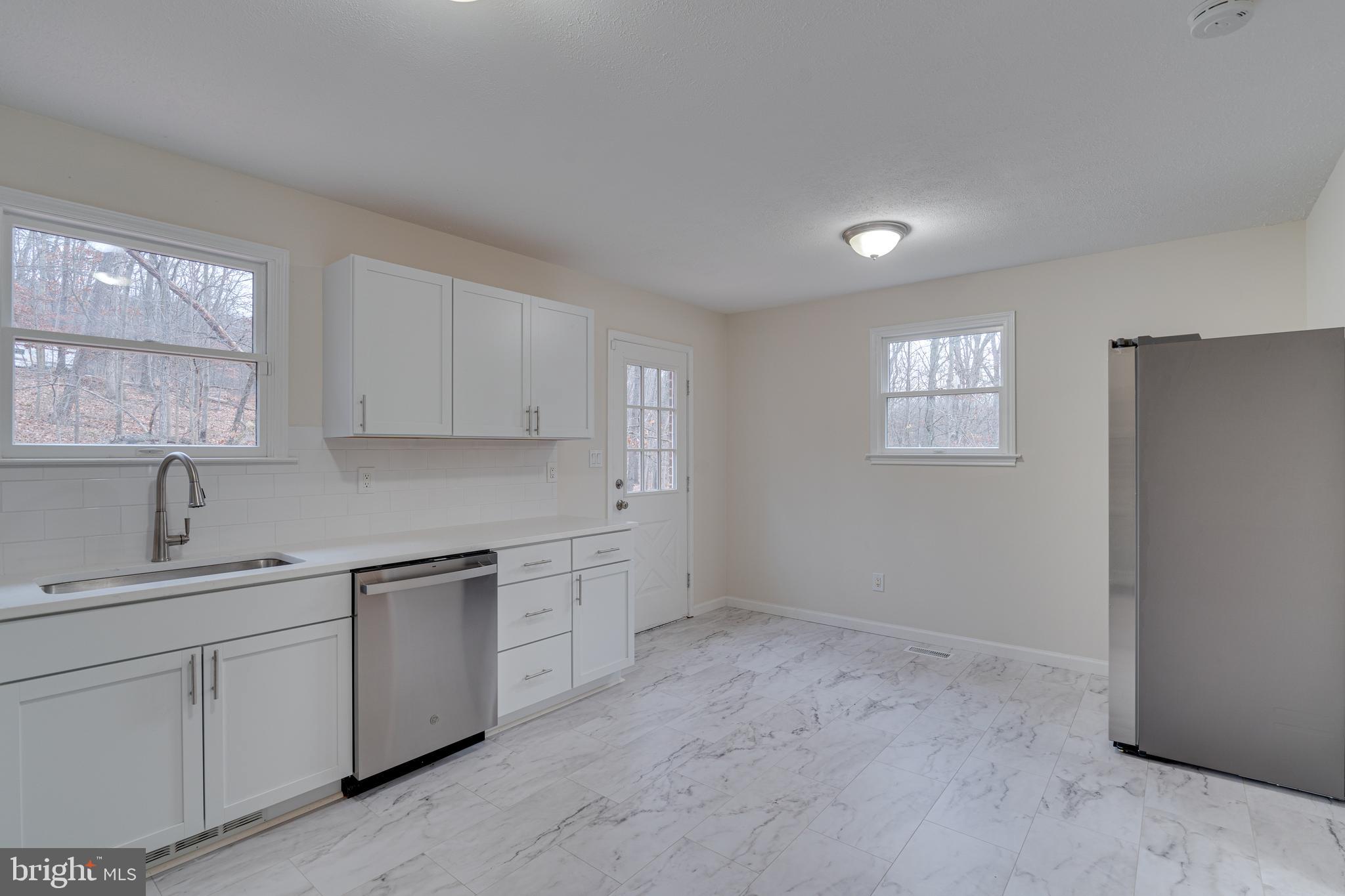 SHANNONDALE - Residential