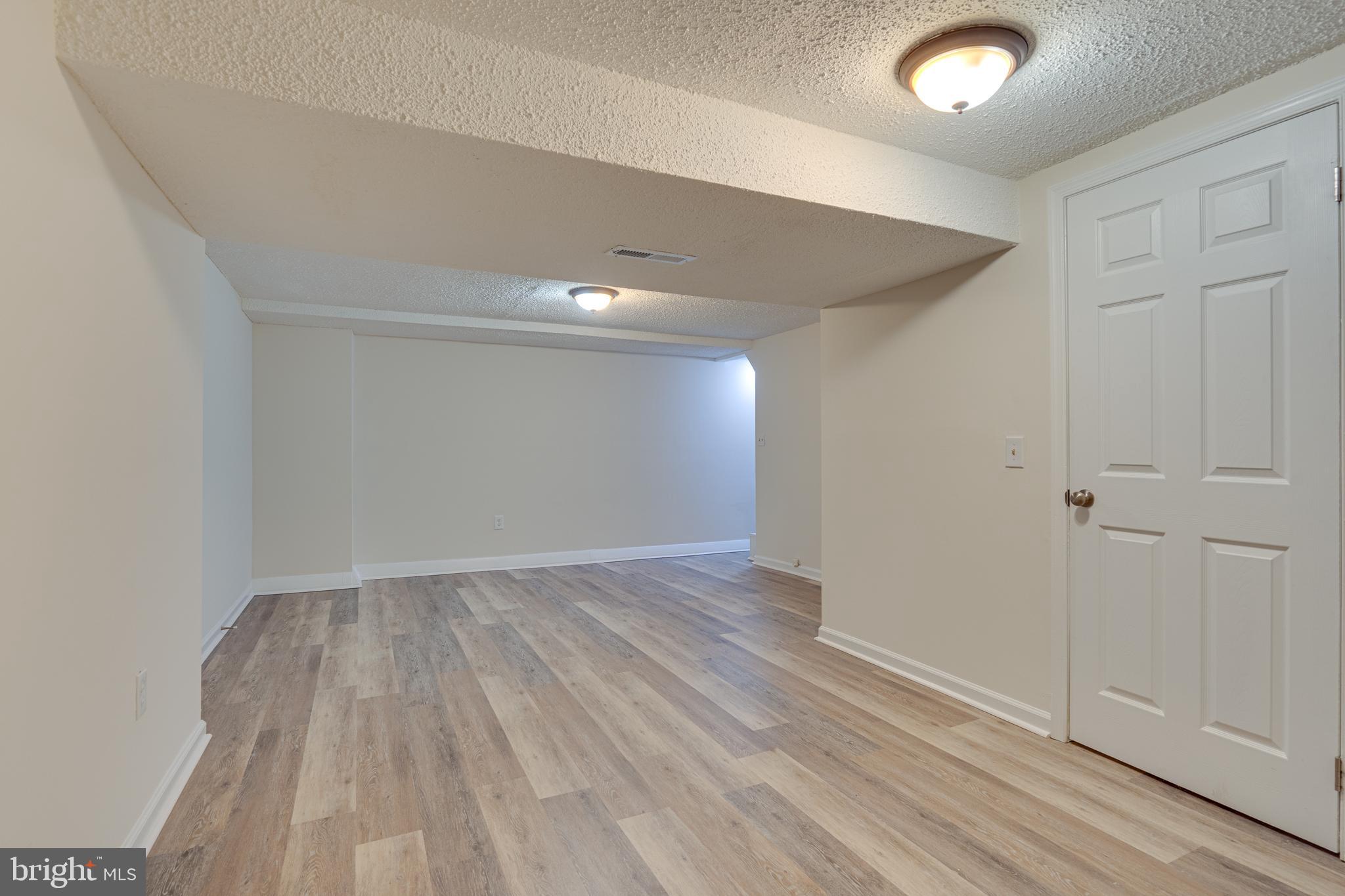 SHANNONDALE - Residential