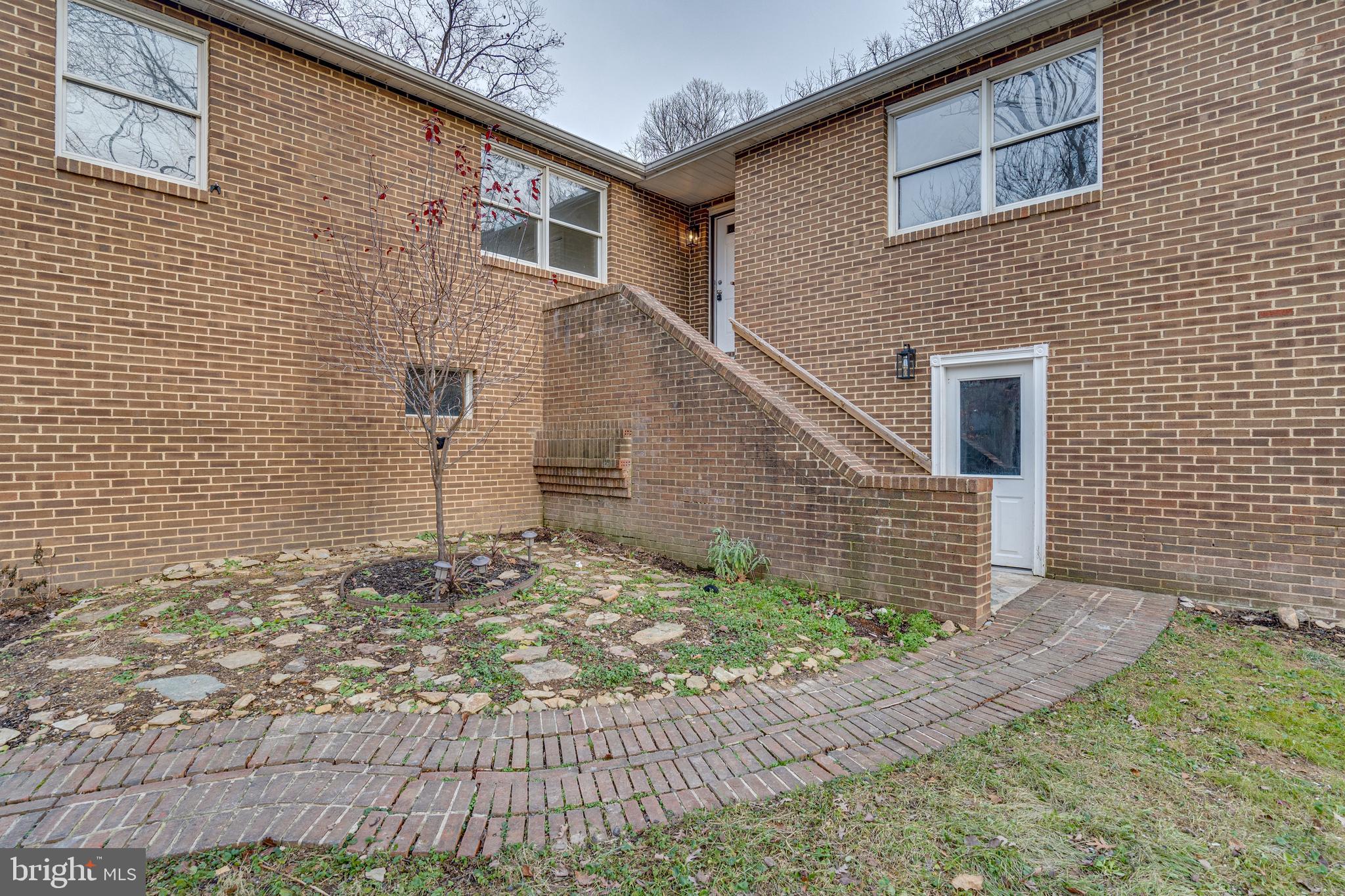 SHANNONDALE - Residential