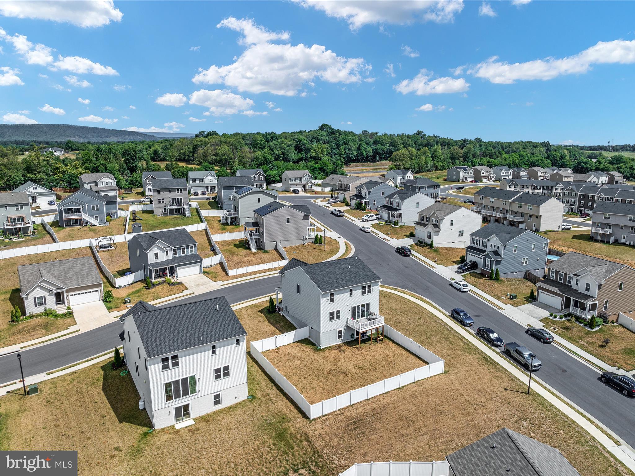 CEDAR SPRING - Residential