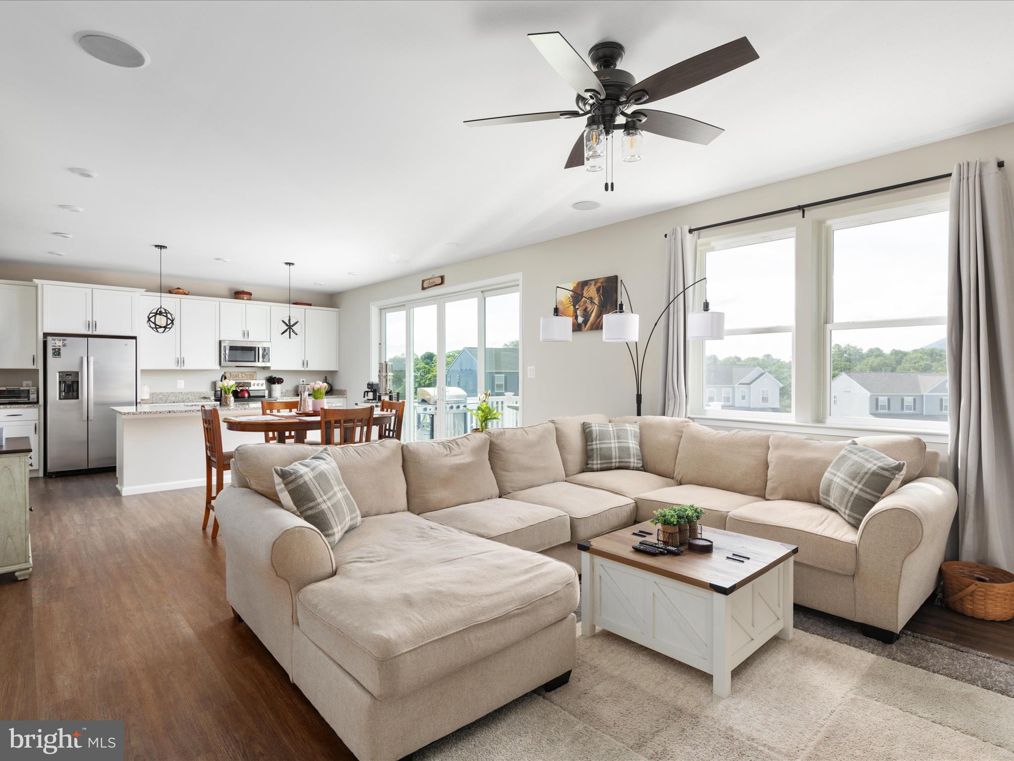 CEDAR SPRING - Residential