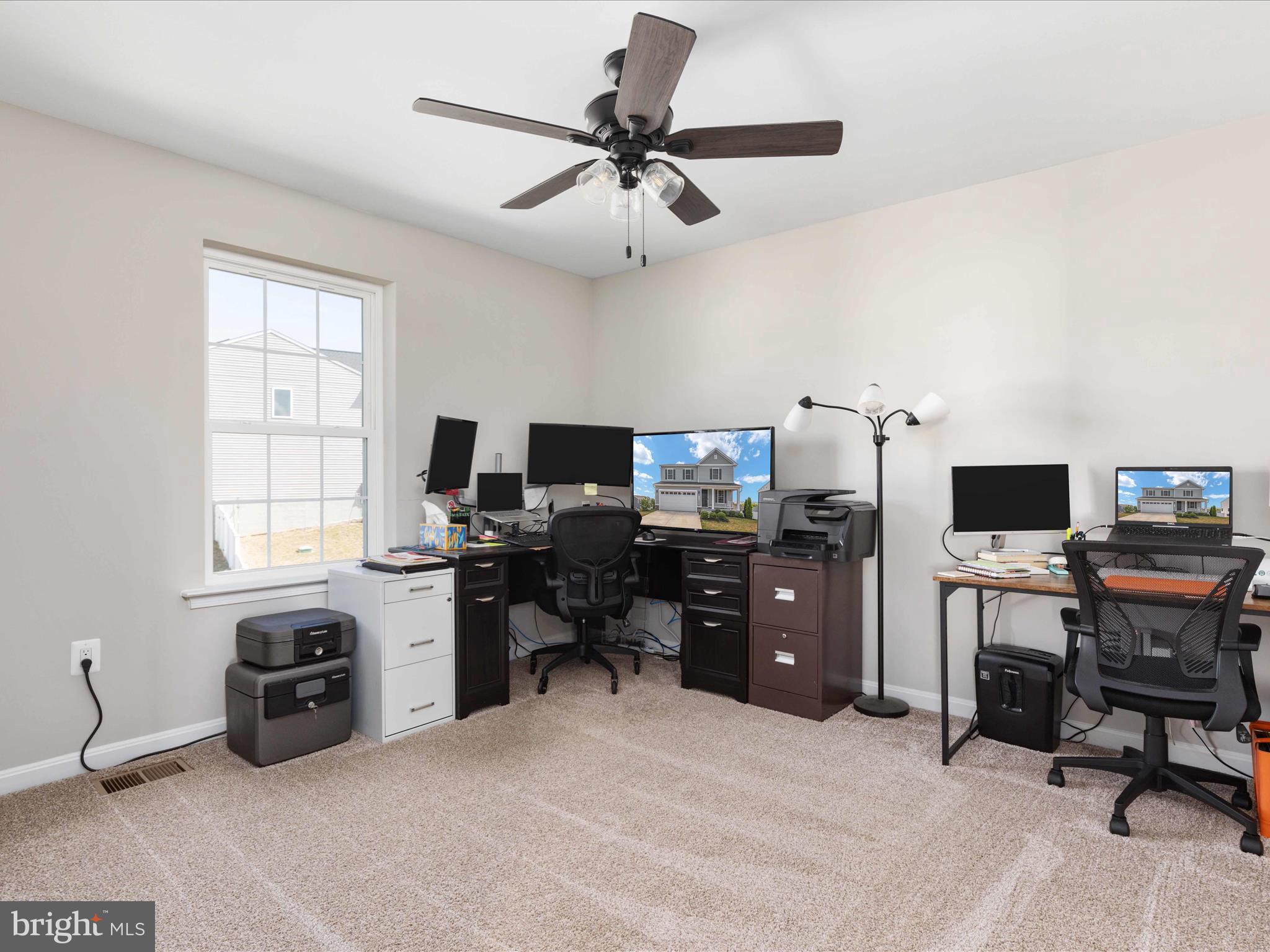 CEDAR SPRING - Residential