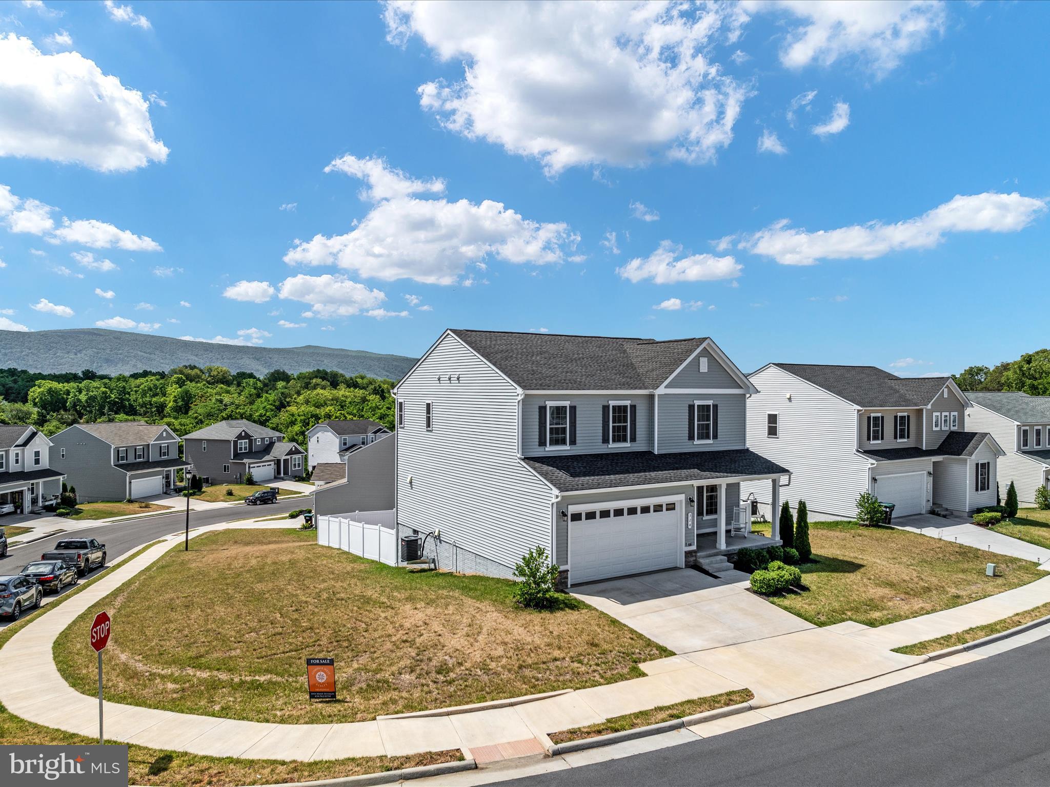 CEDAR SPRING - Residential