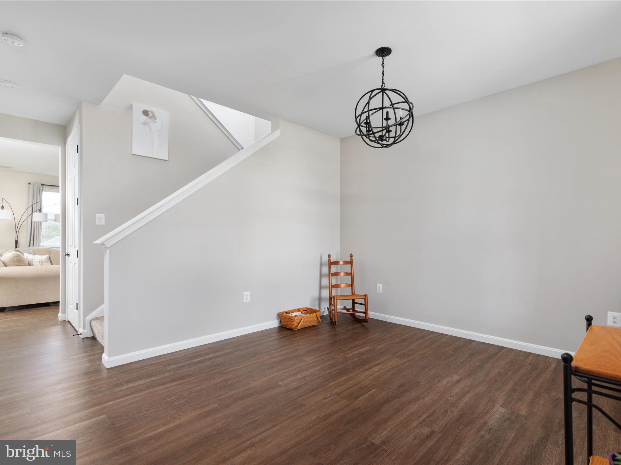 CEDAR SPRING - Residential