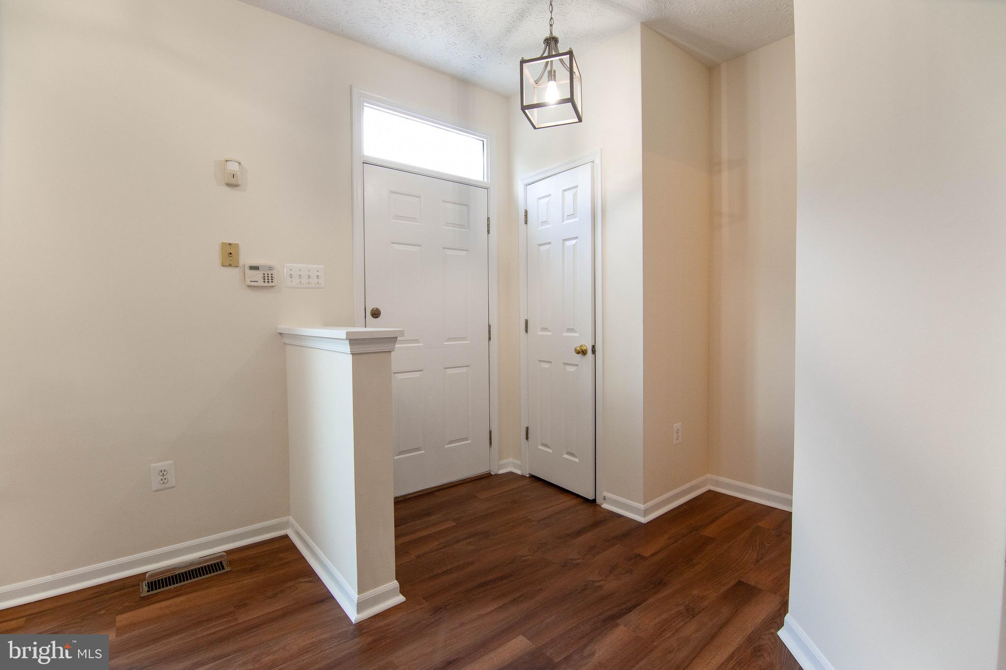 FOUR SEASONS ESTATES - Residential