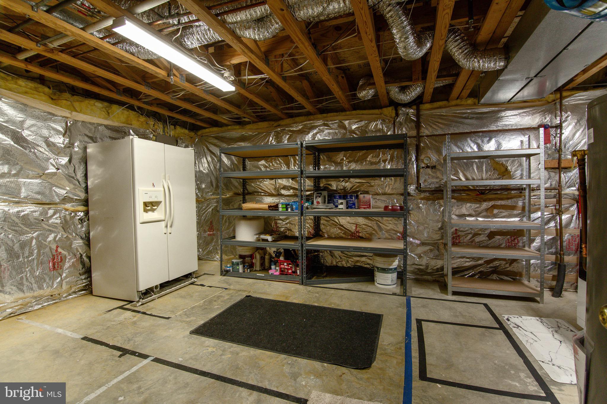 FOUR SEASONS ESTATES - Residential