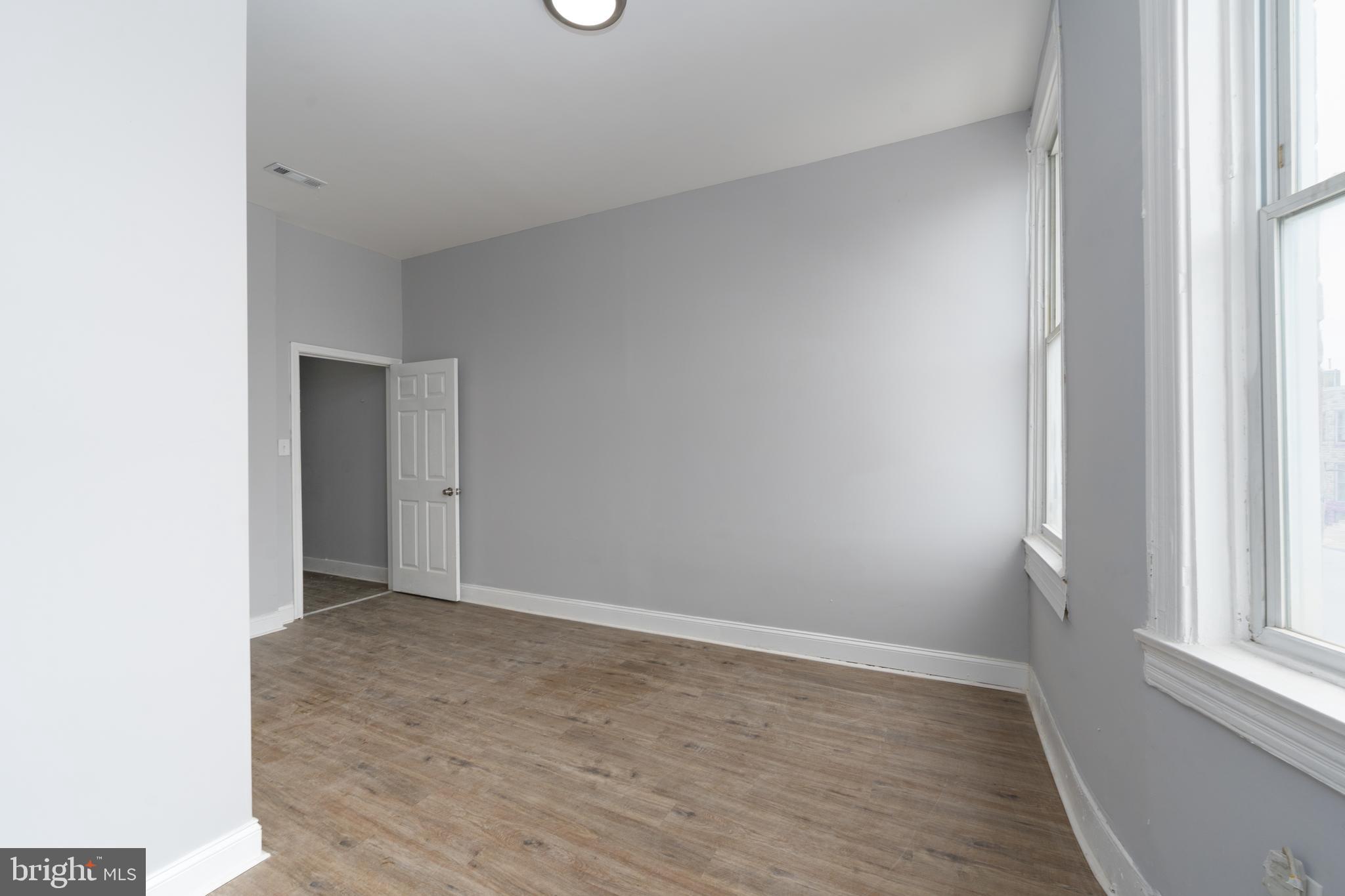 MIDTOWN EDMONDSON - Residential