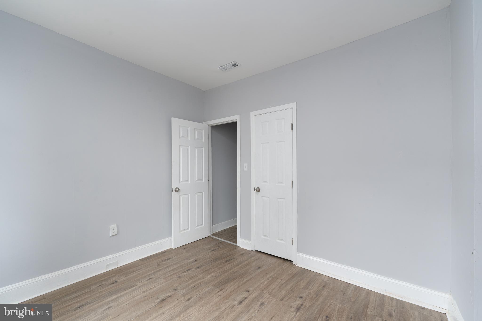 MIDTOWN EDMONDSON - Residential