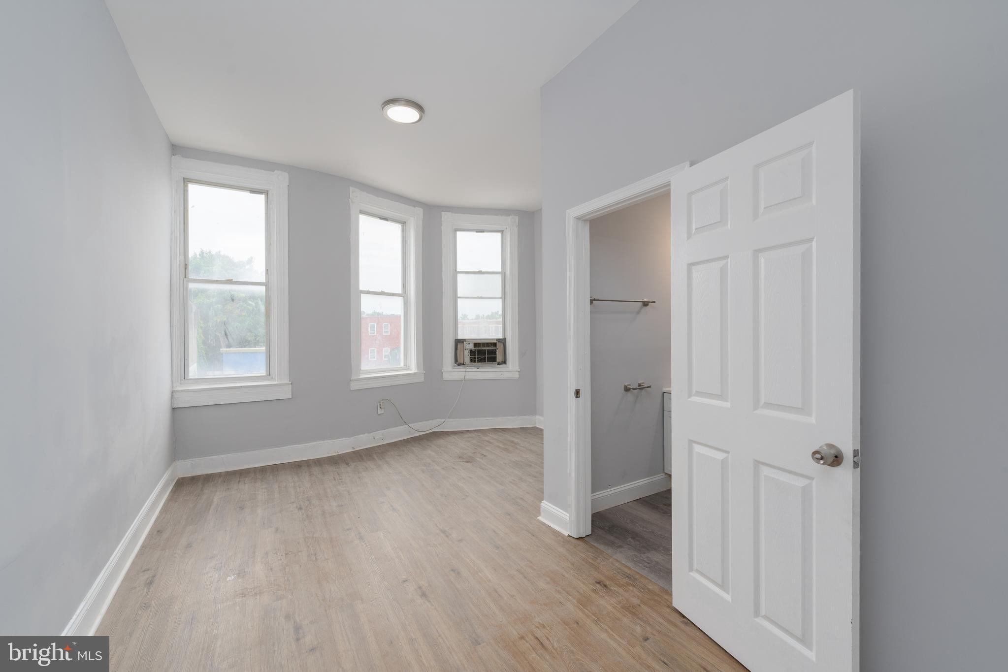 MIDTOWN EDMONDSON - Residential