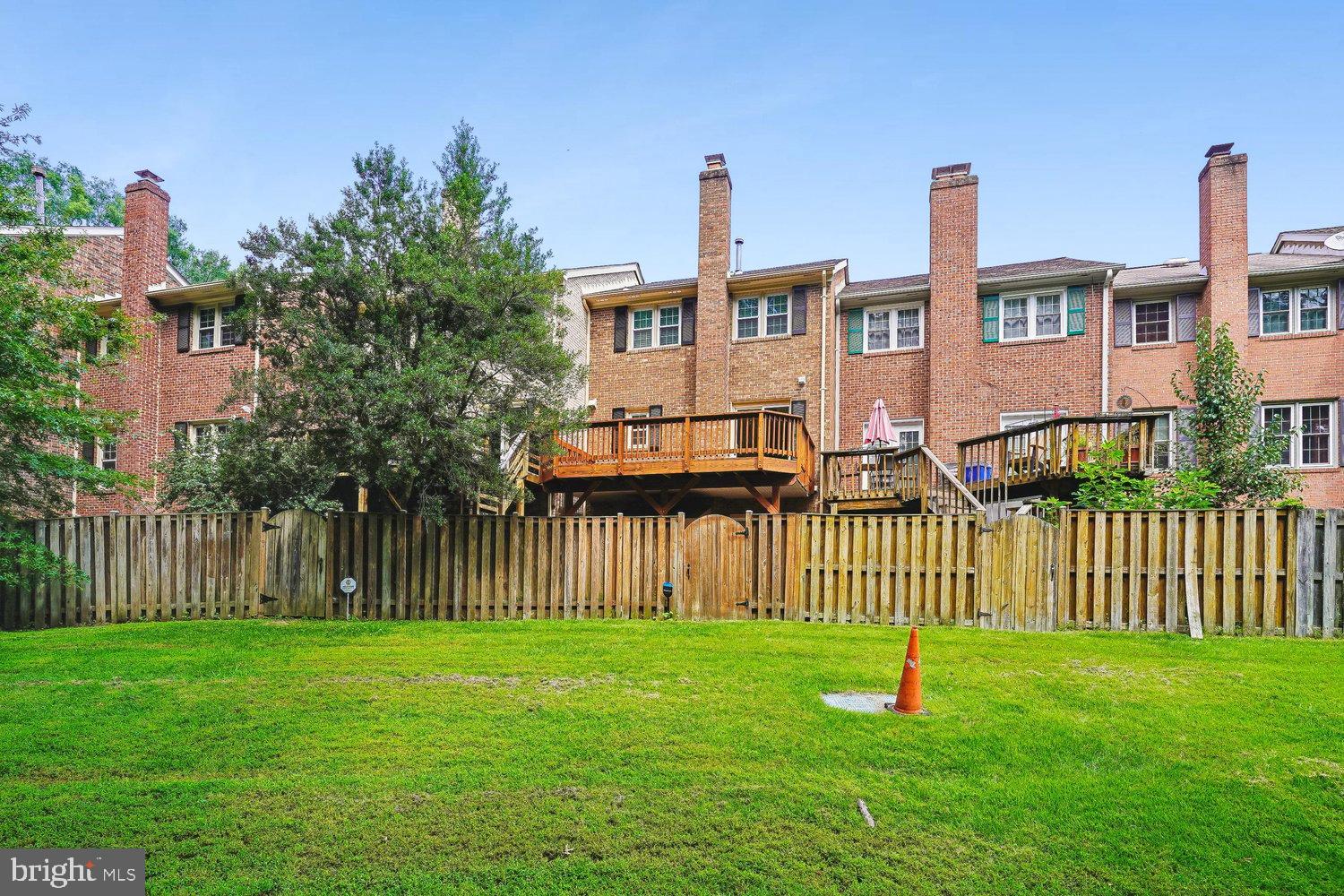 2747 CARTER FARM COURT