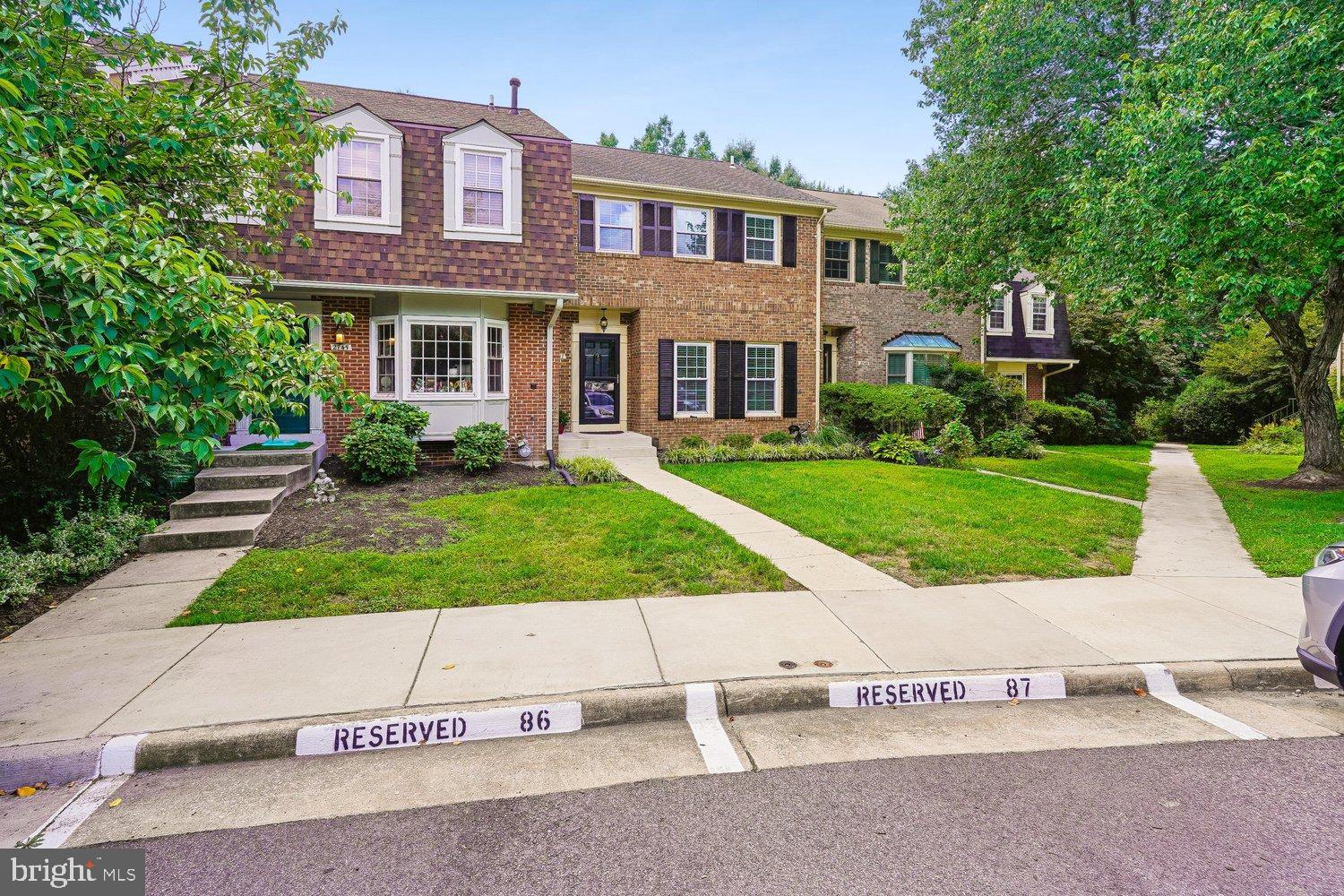2747 CARTER FARM COURT