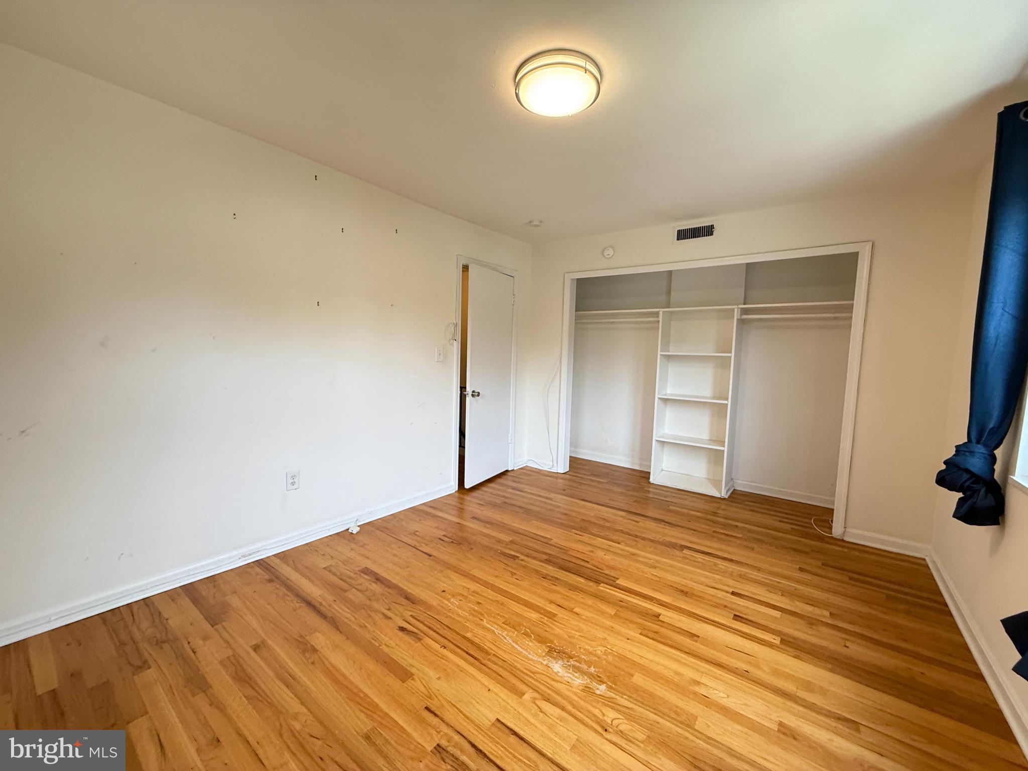 ANNALANE TERRACE - Residential Lease