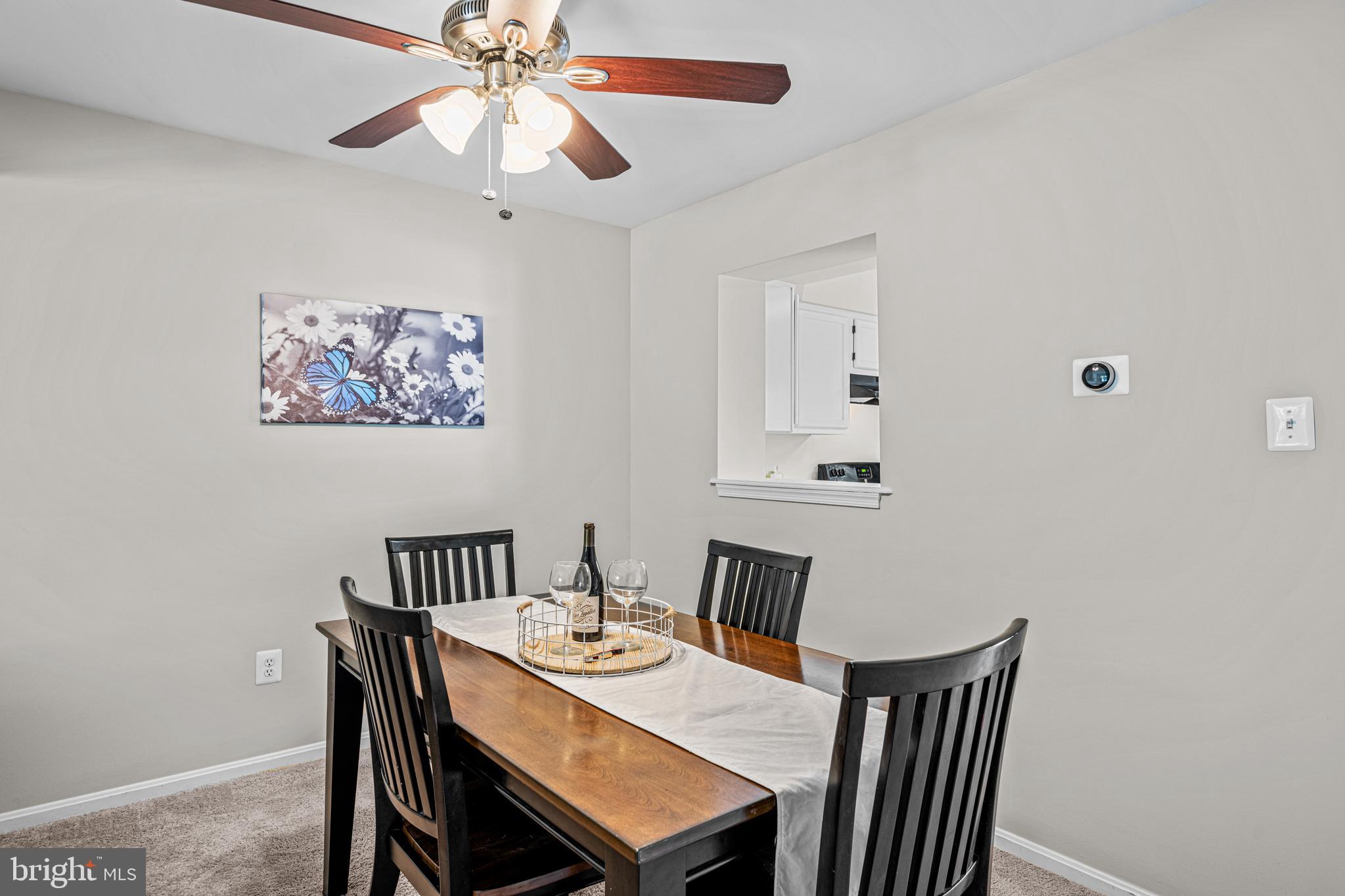 RIVERCHASE - Residential