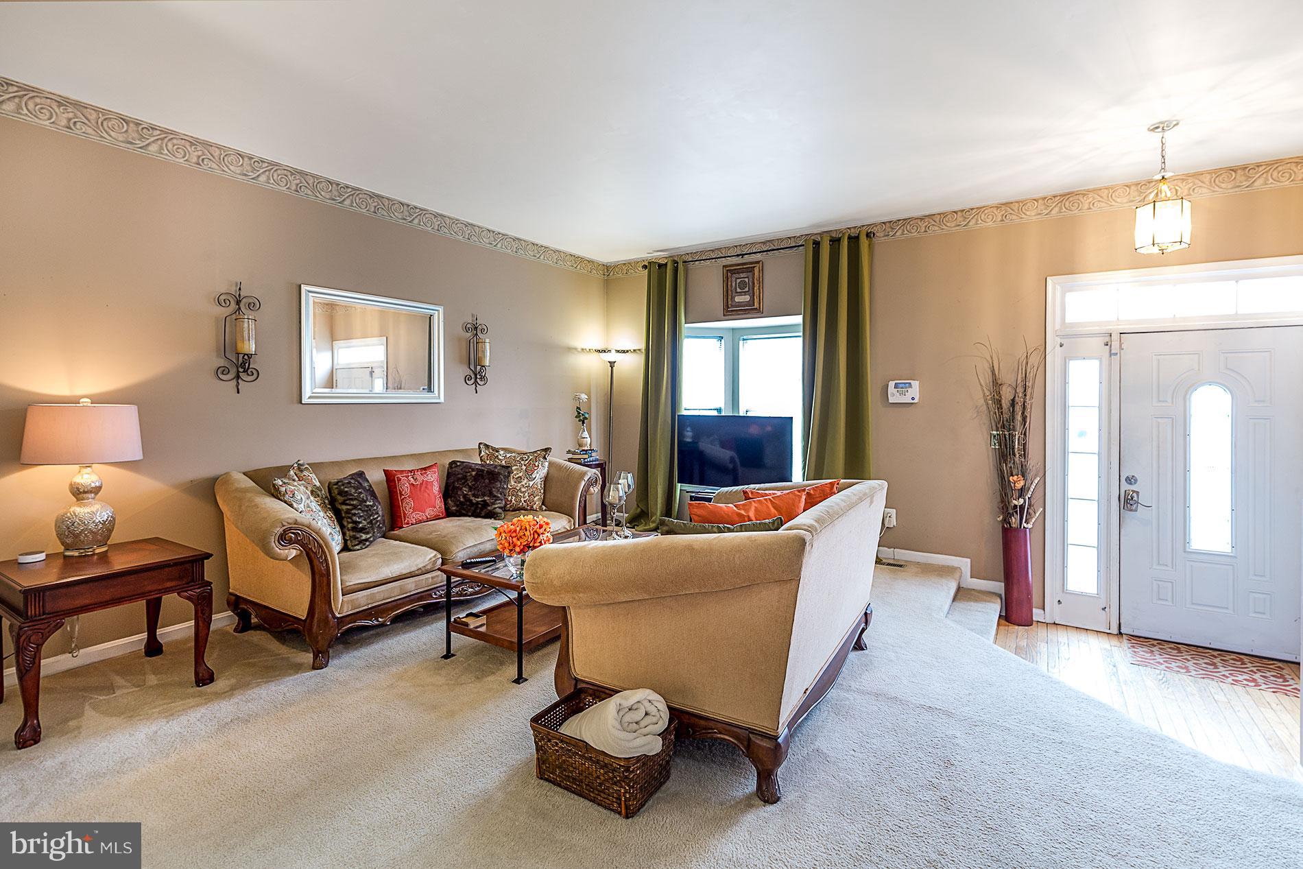 WAYSIDE VILLAGE - Residential