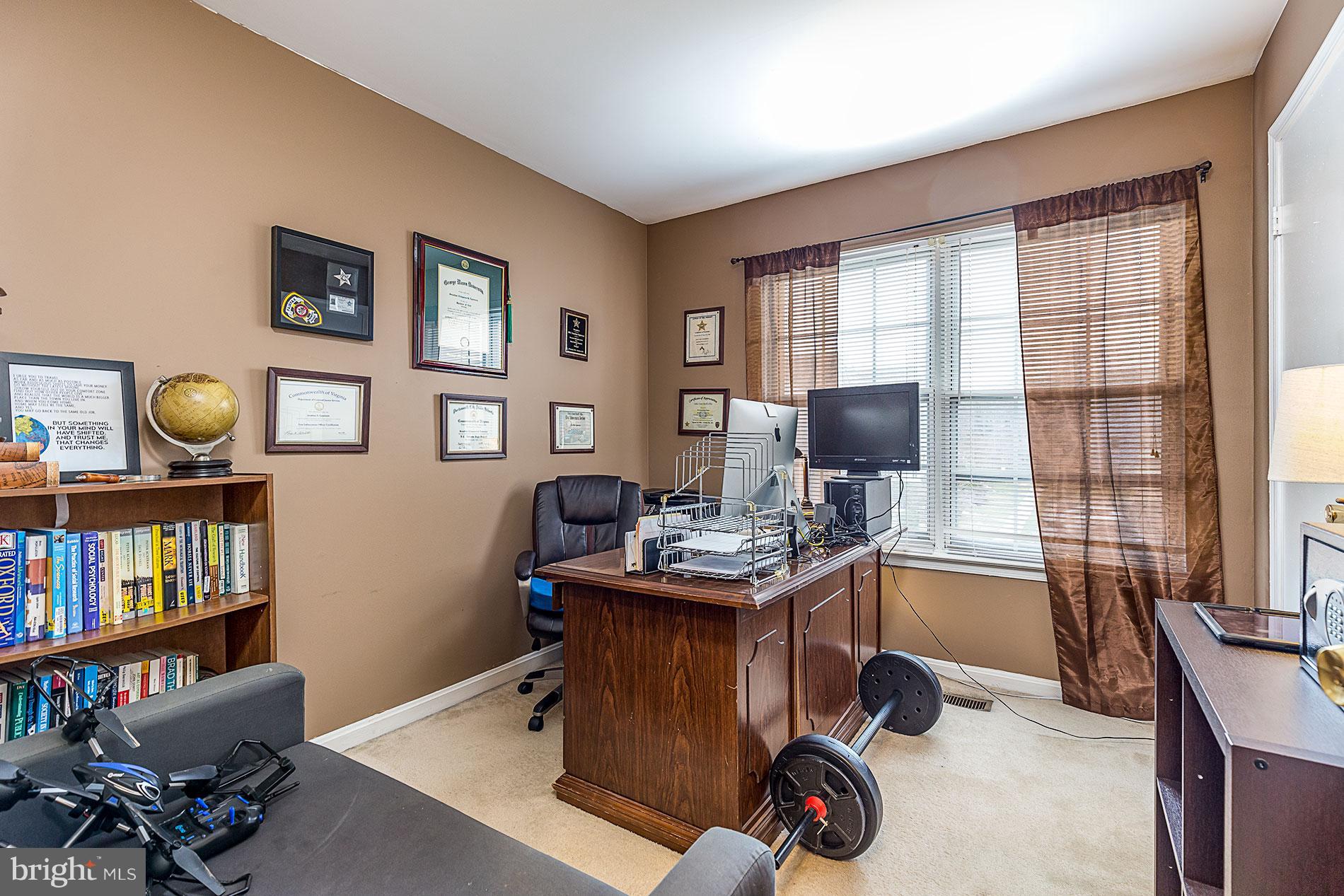 WAYSIDE VILLAGE - Residential