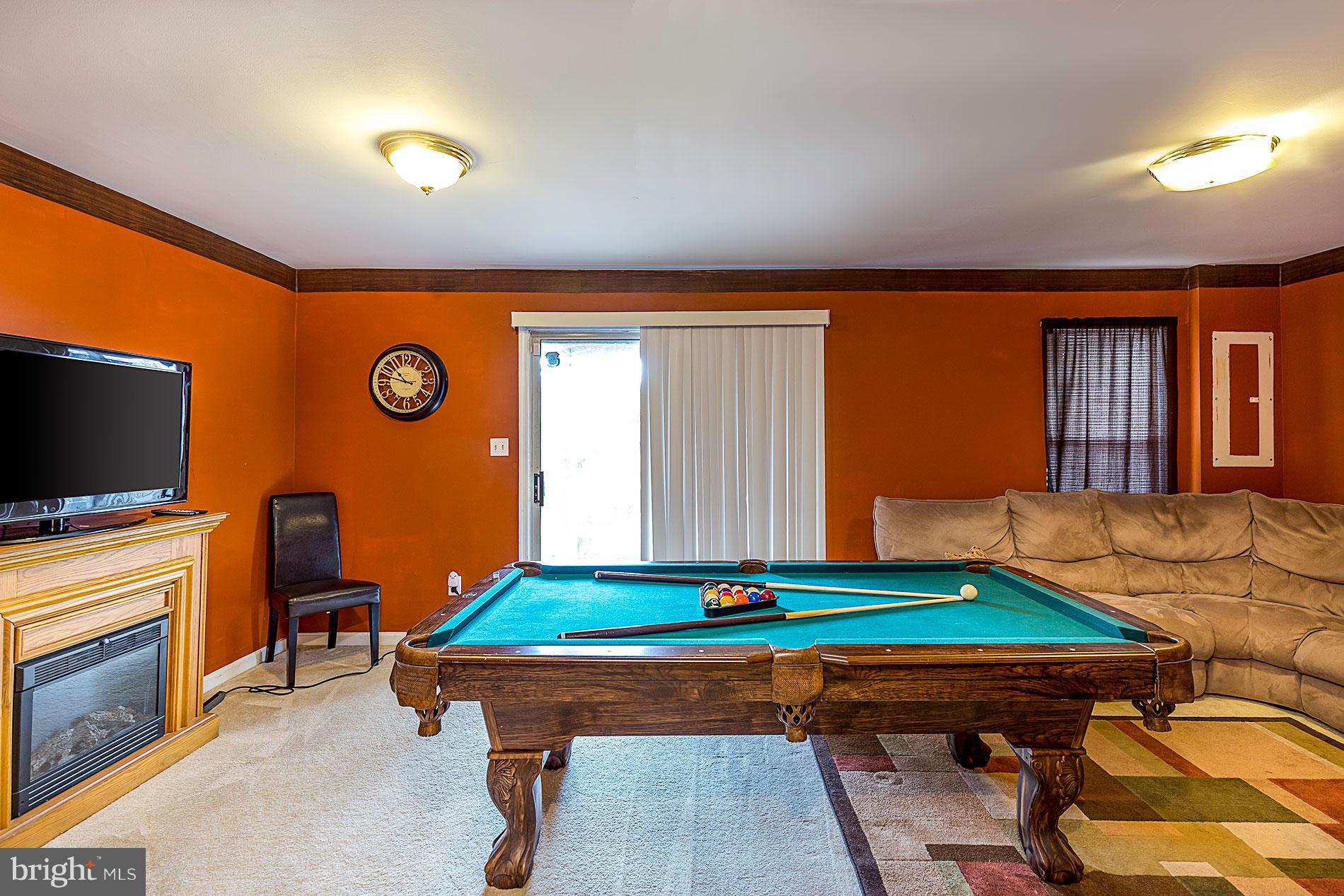 WAYSIDE VILLAGE - Residential