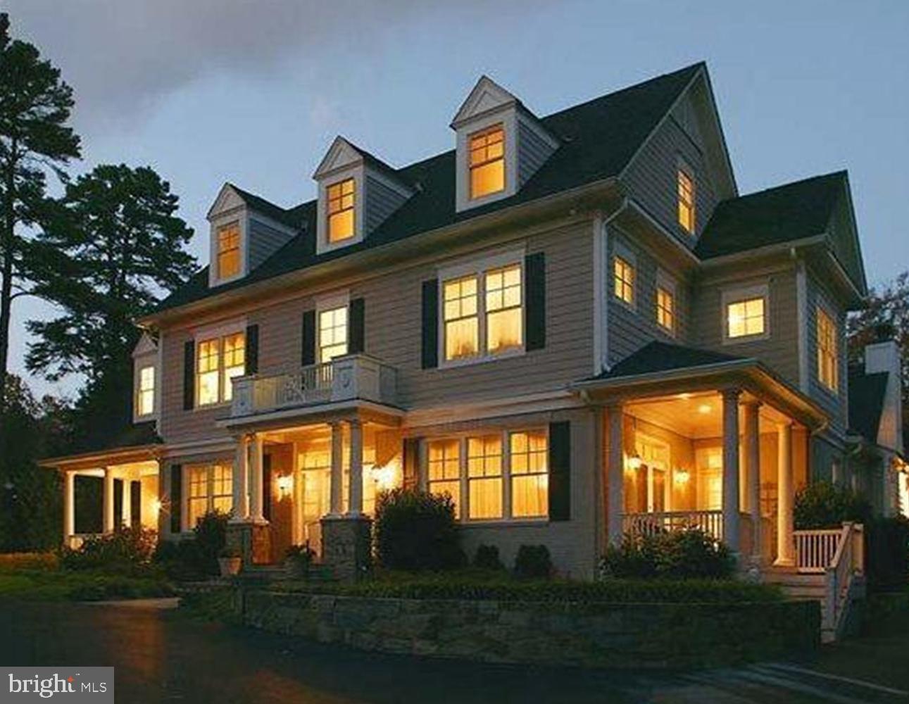 BRADLEY HILLS - Residential