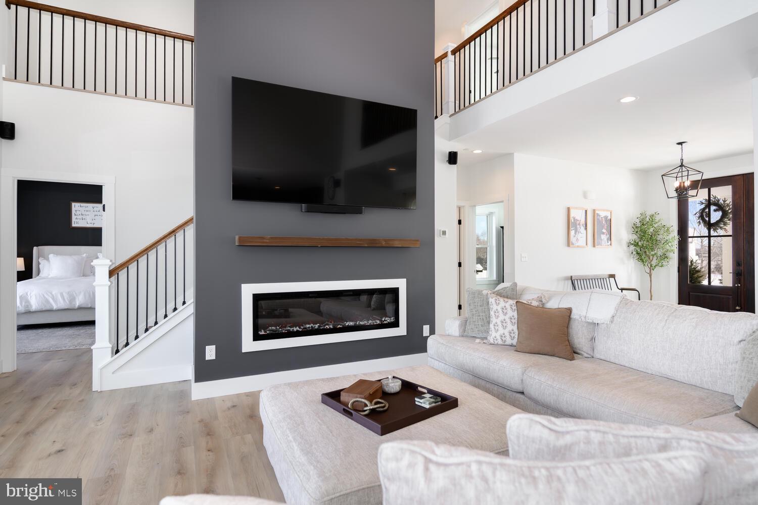 PATCHWORK KNOLL - Residential