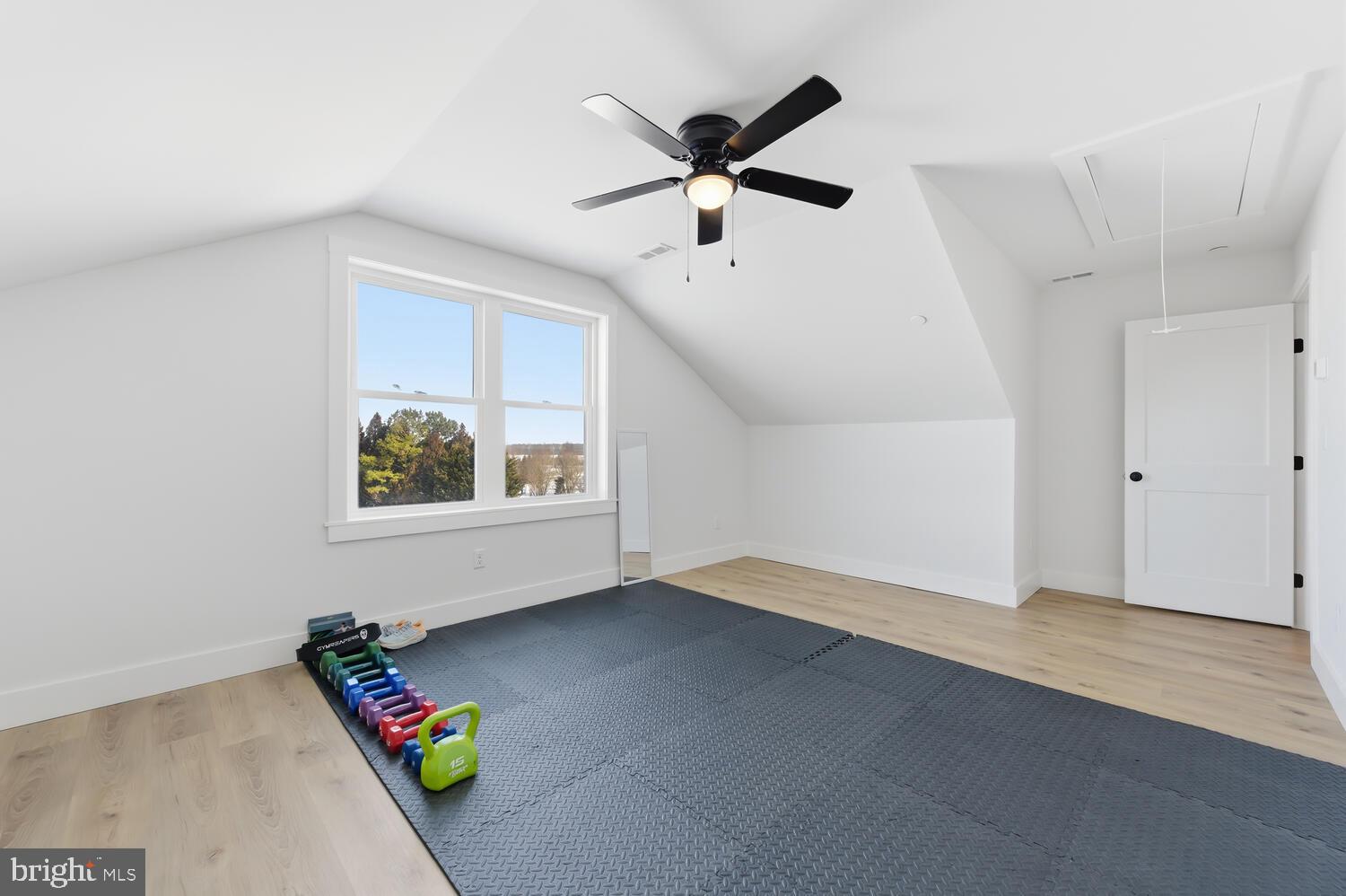 PATCHWORK KNOLL - Residential